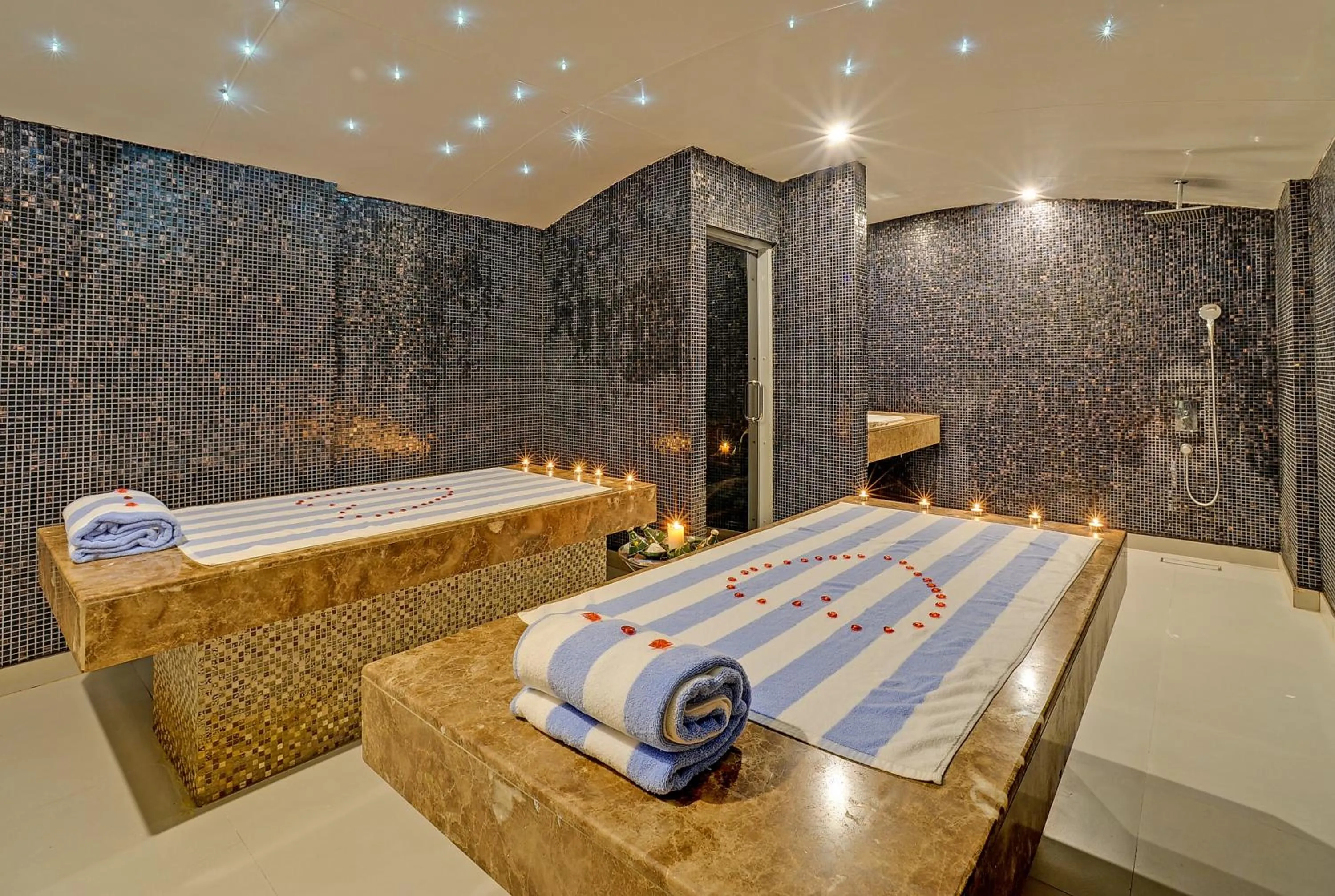 Spa and wellness centre/facilities in Ramee Rose Hotel