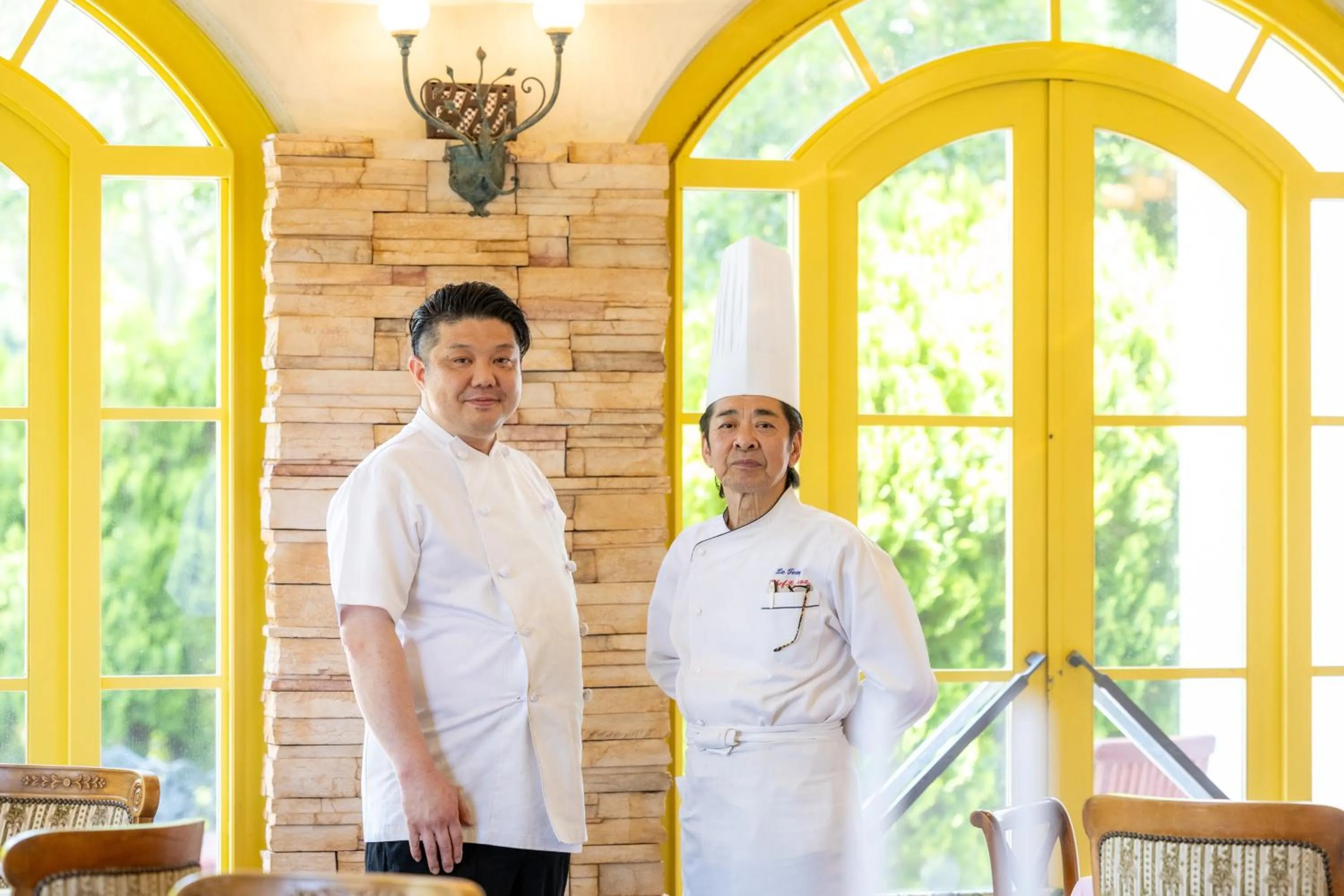 People in Auberge Le Temps