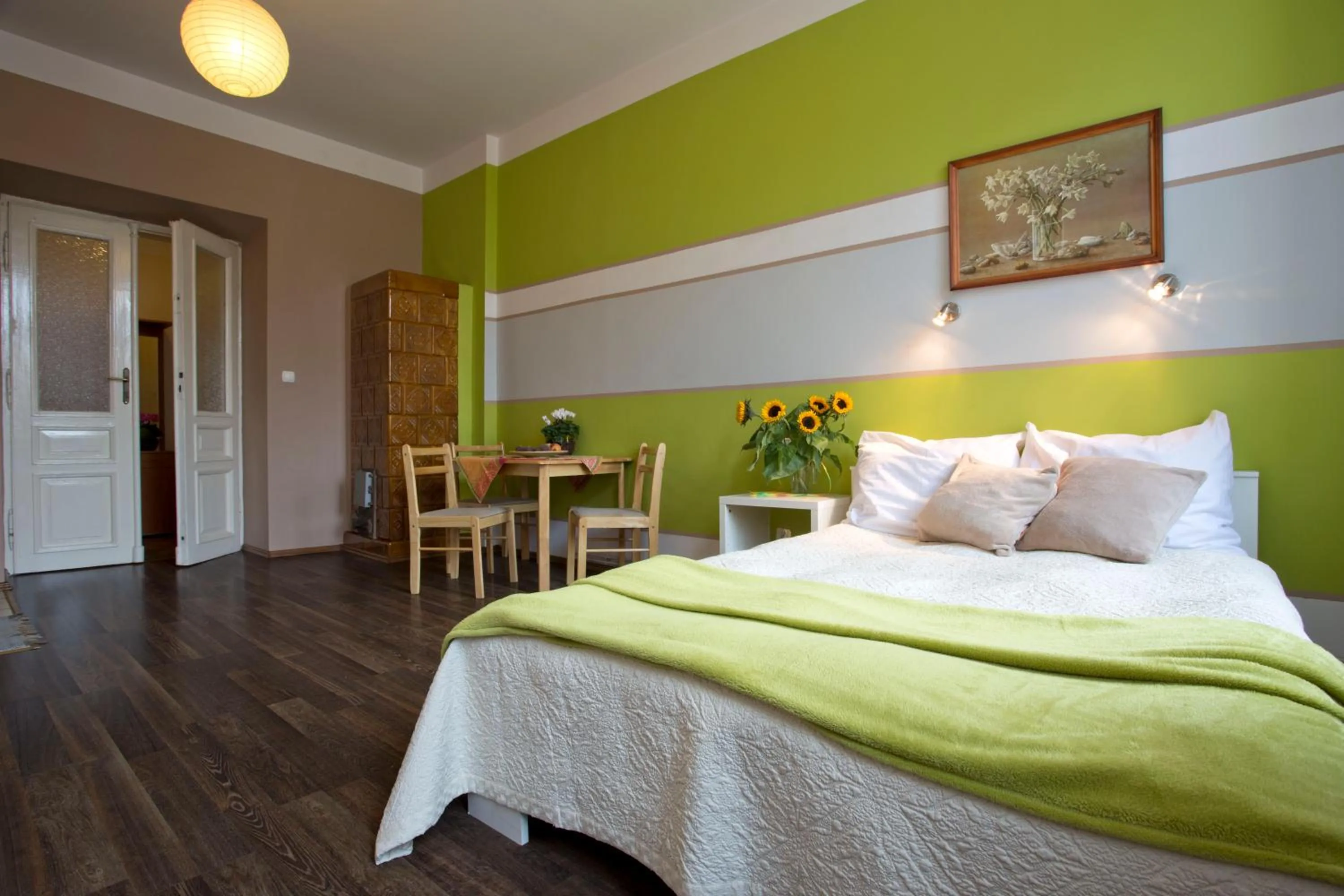 Bedroom, Bed in Krakow Townhouse