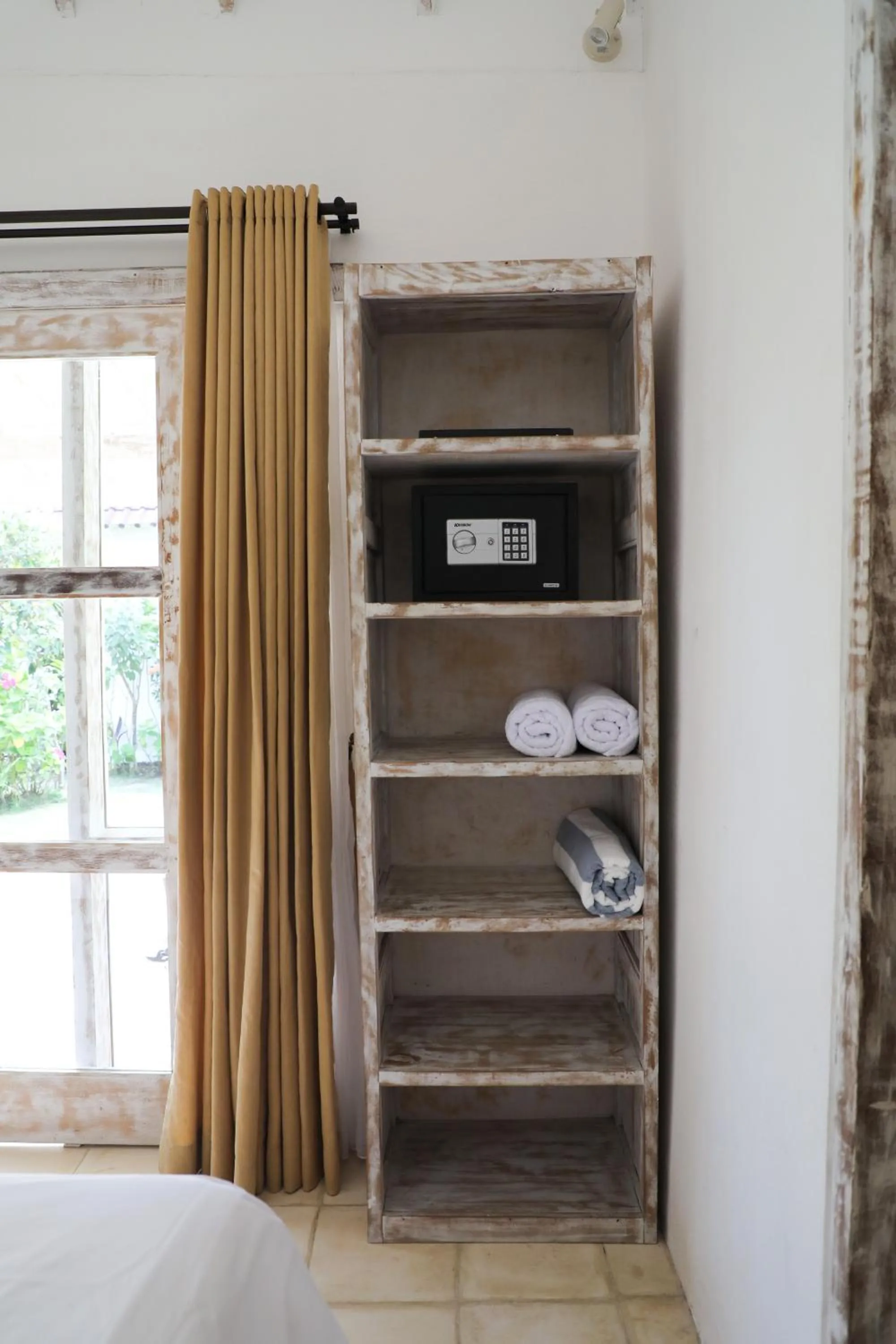 Bed in Bingin Bienvenue Guest House