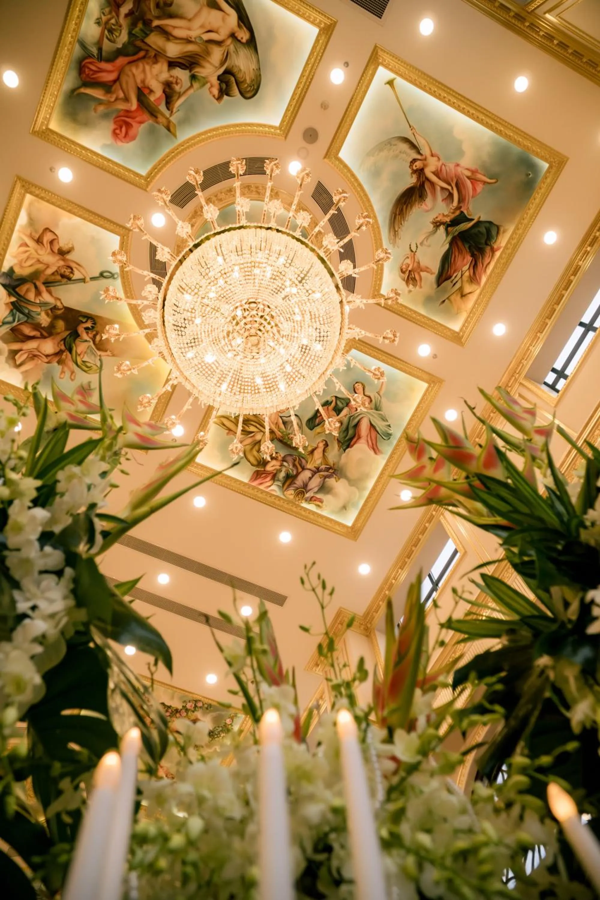 Restaurant/places to eat in LaChateau