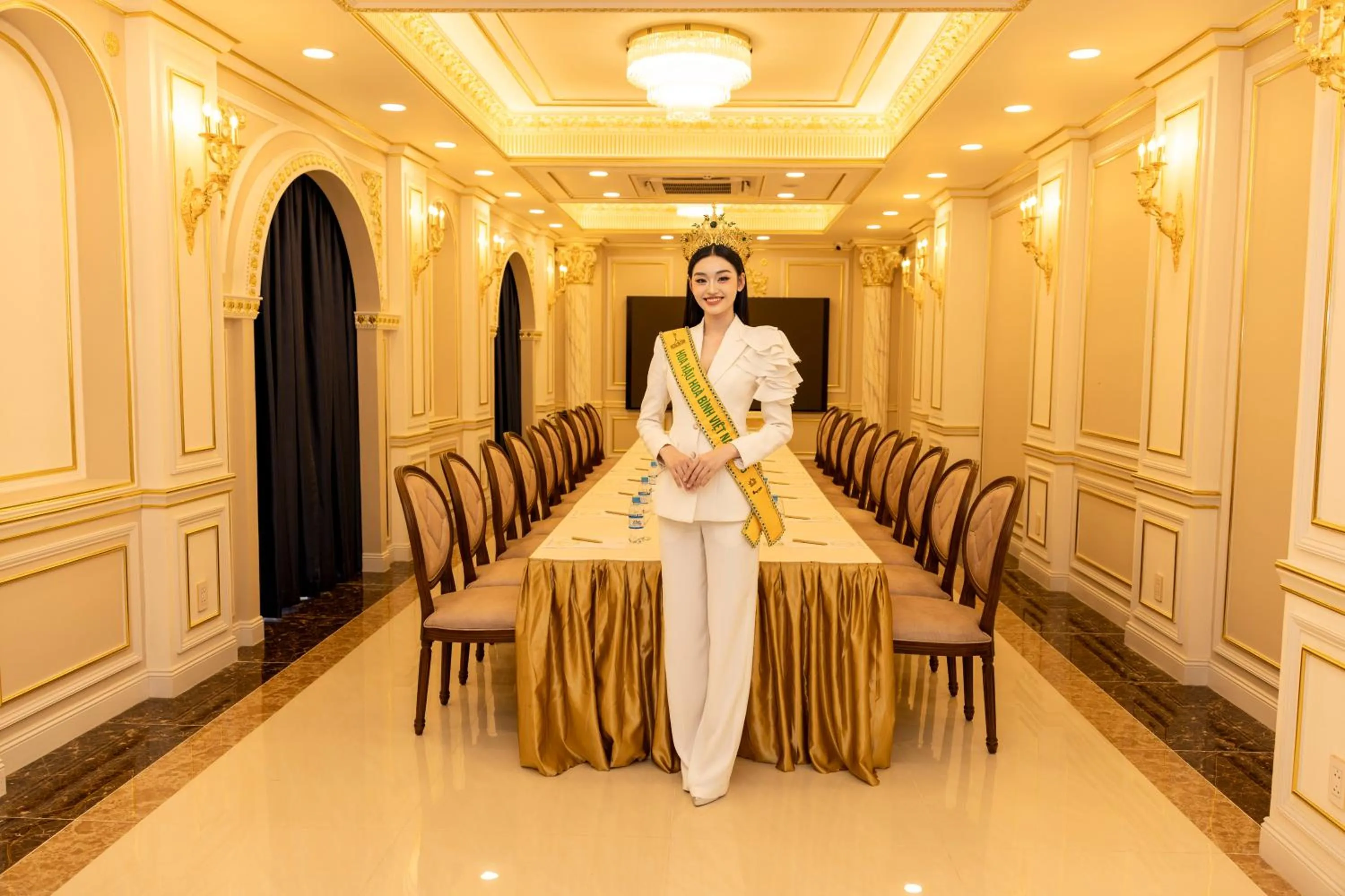 Meeting/conference room in LaChateau