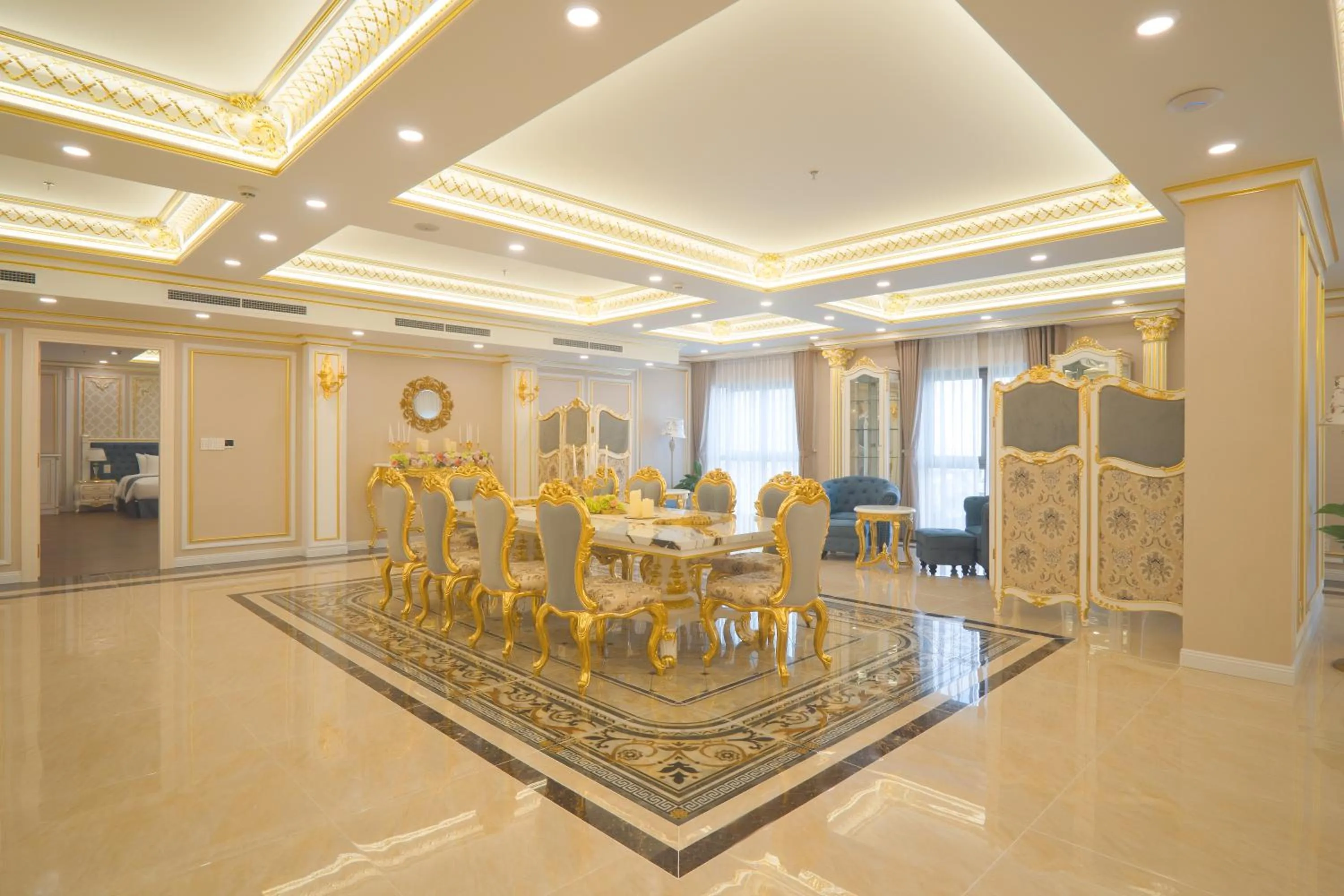 Living room in LaChateau