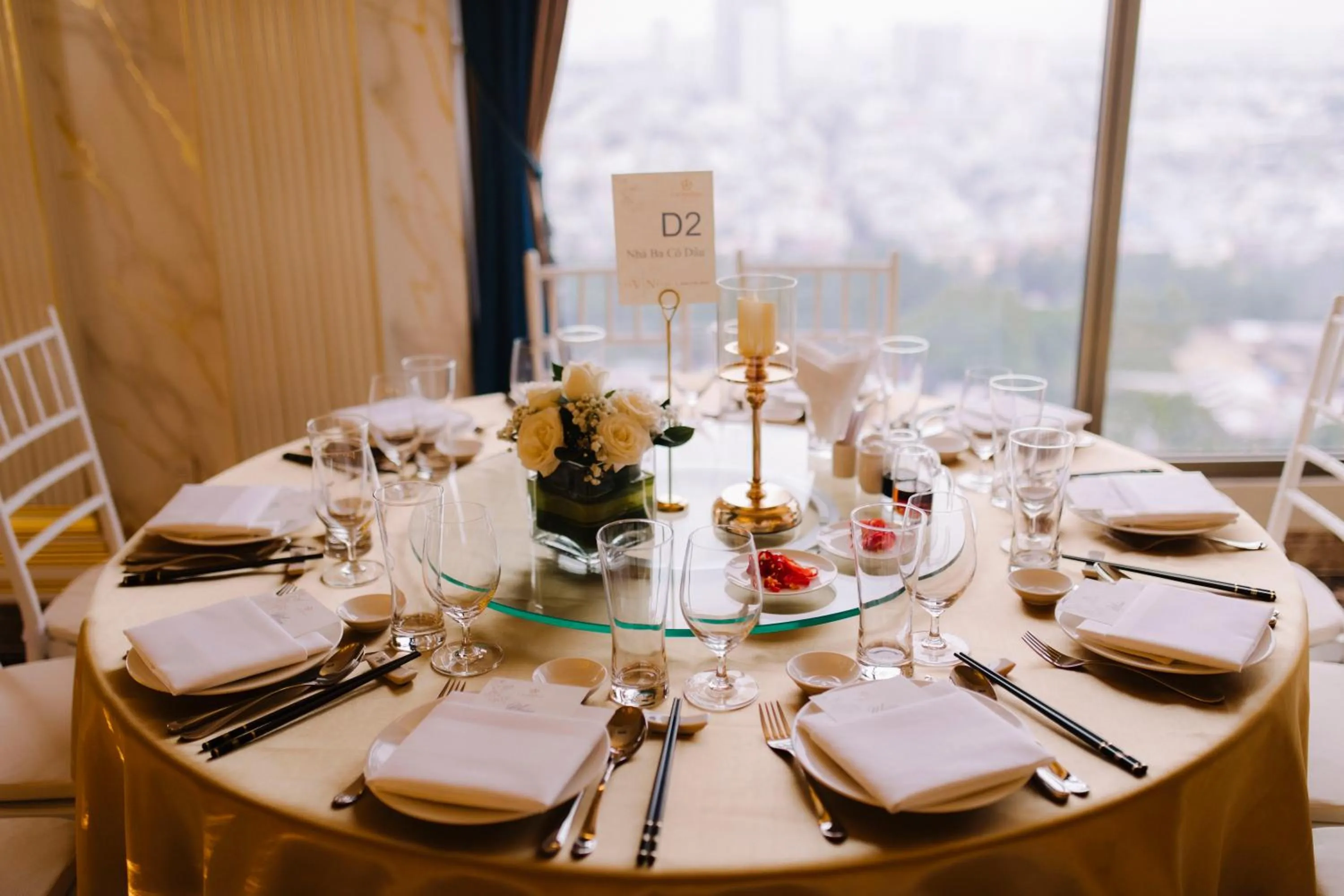 Restaurant/places to eat in LaChateau