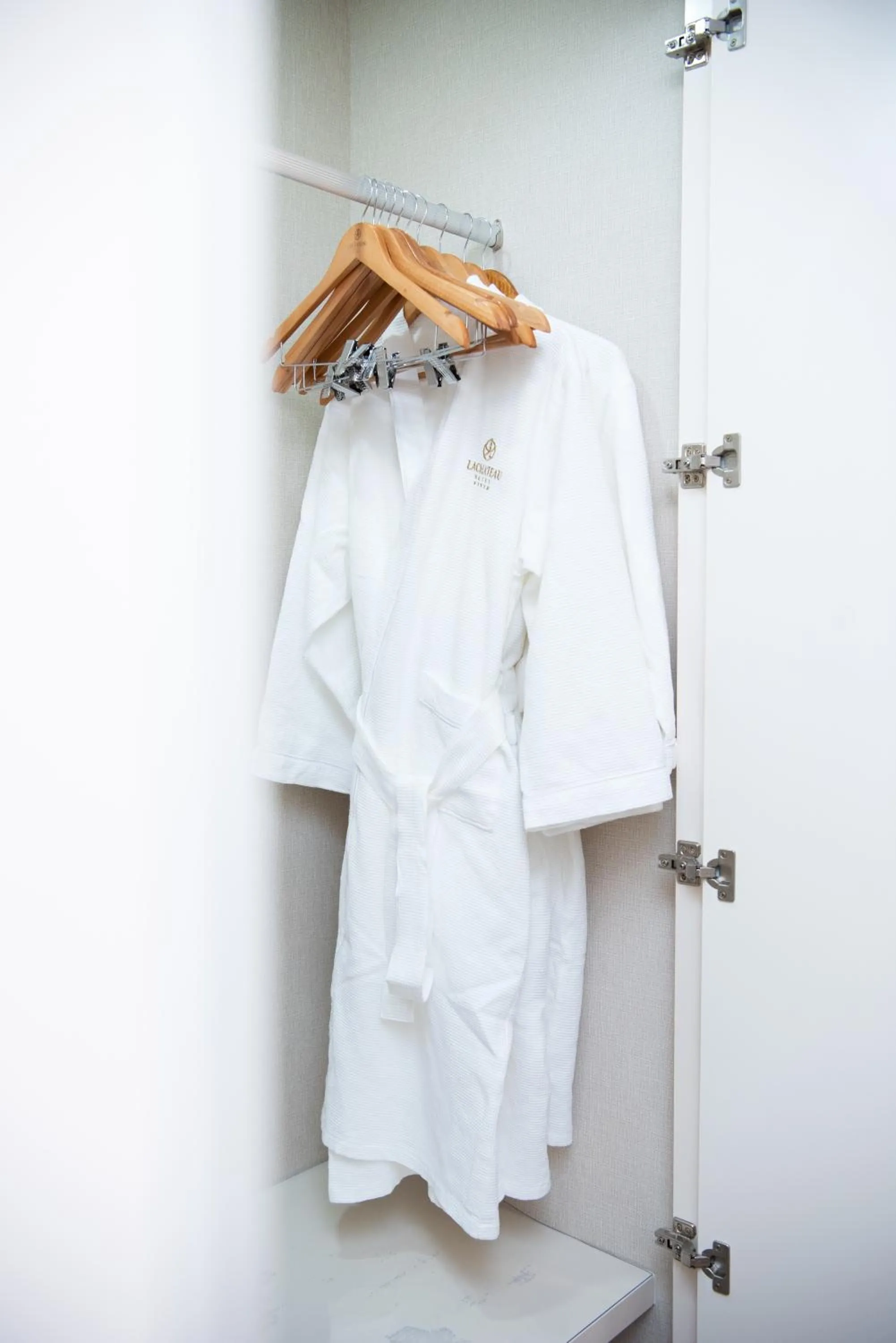 wardrobe in LaChateau