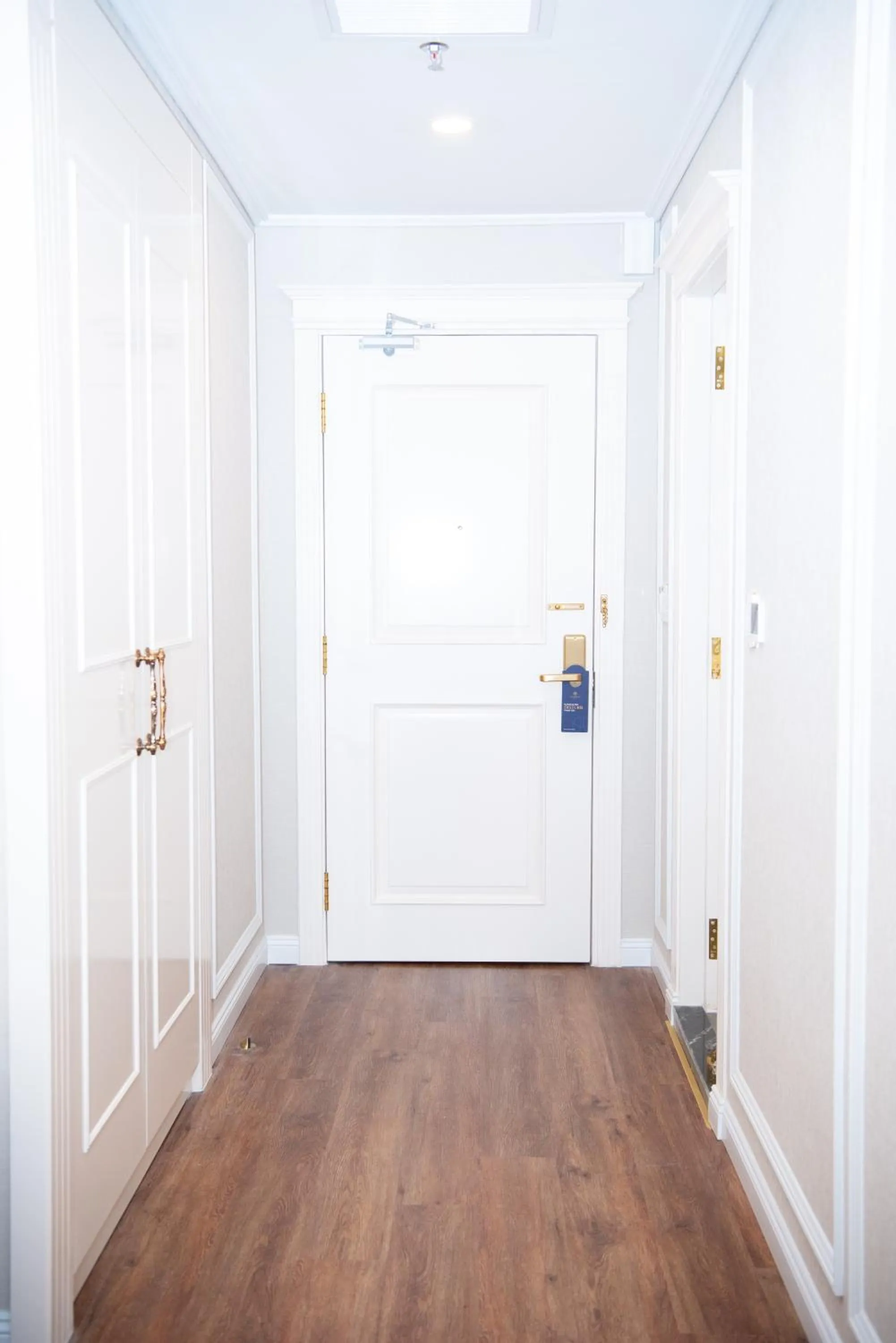 furniture in LaChateau