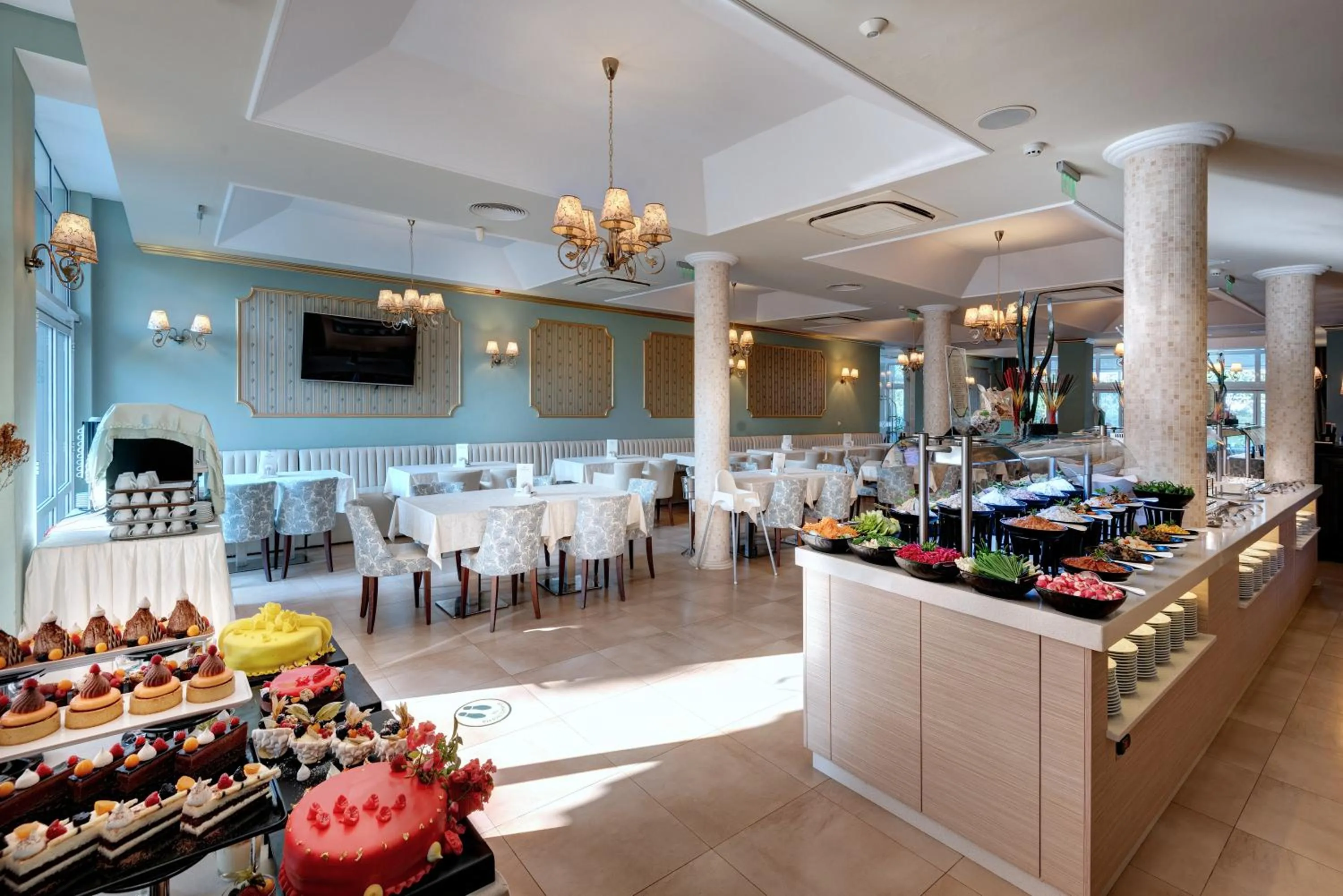 Restaurant/places to eat in Hotel Miramar Sozopol