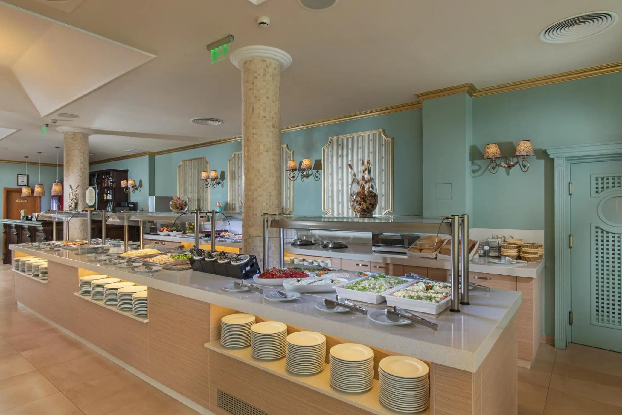 Restaurant/places to eat in Hotel Miramar Sozopol