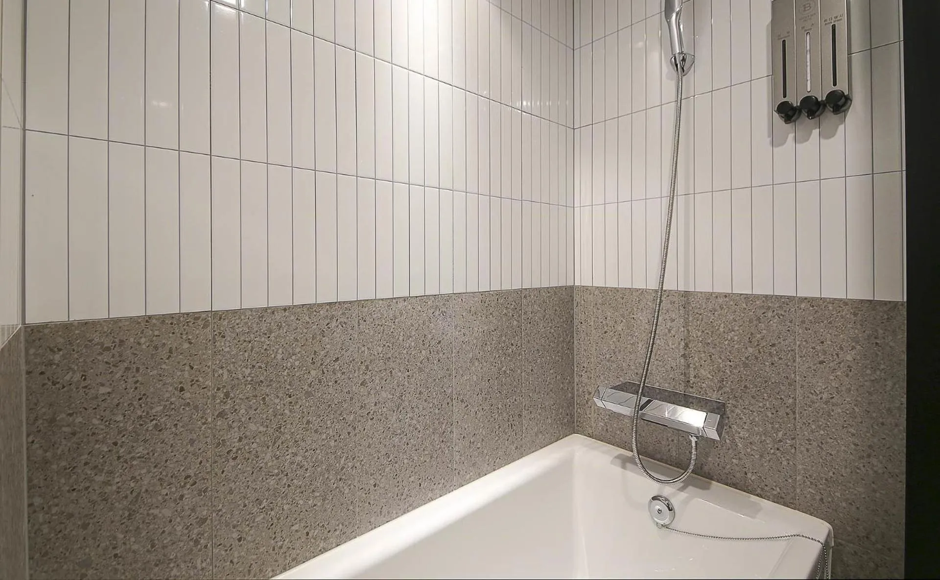 Bath in Chungju Browndot Cityhall