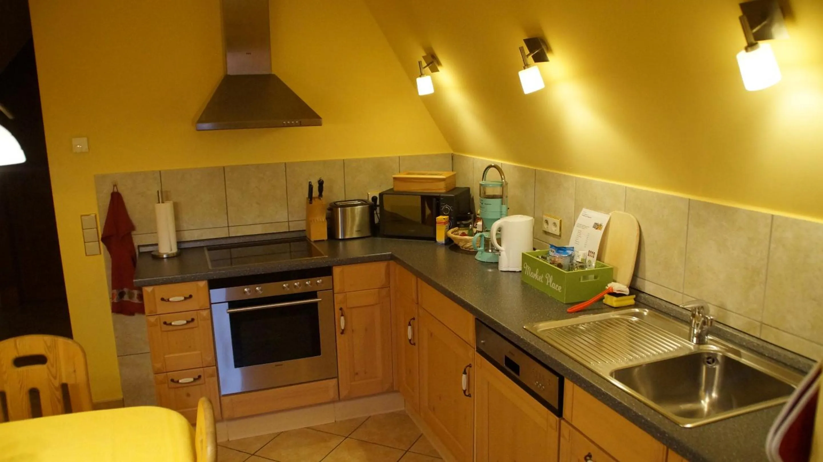 Kitchen or kitchenette in Gästehaus am Wasserturm