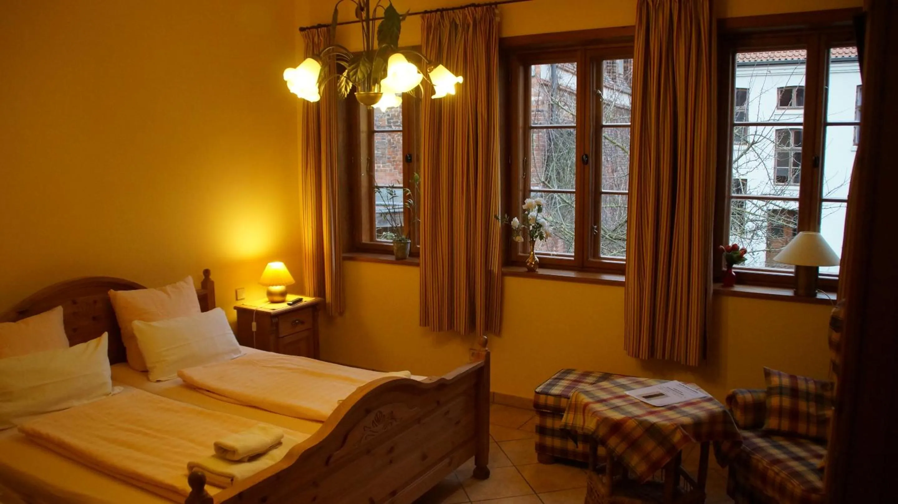 Bedroom, Bed in Gästehaus am Wasserturm