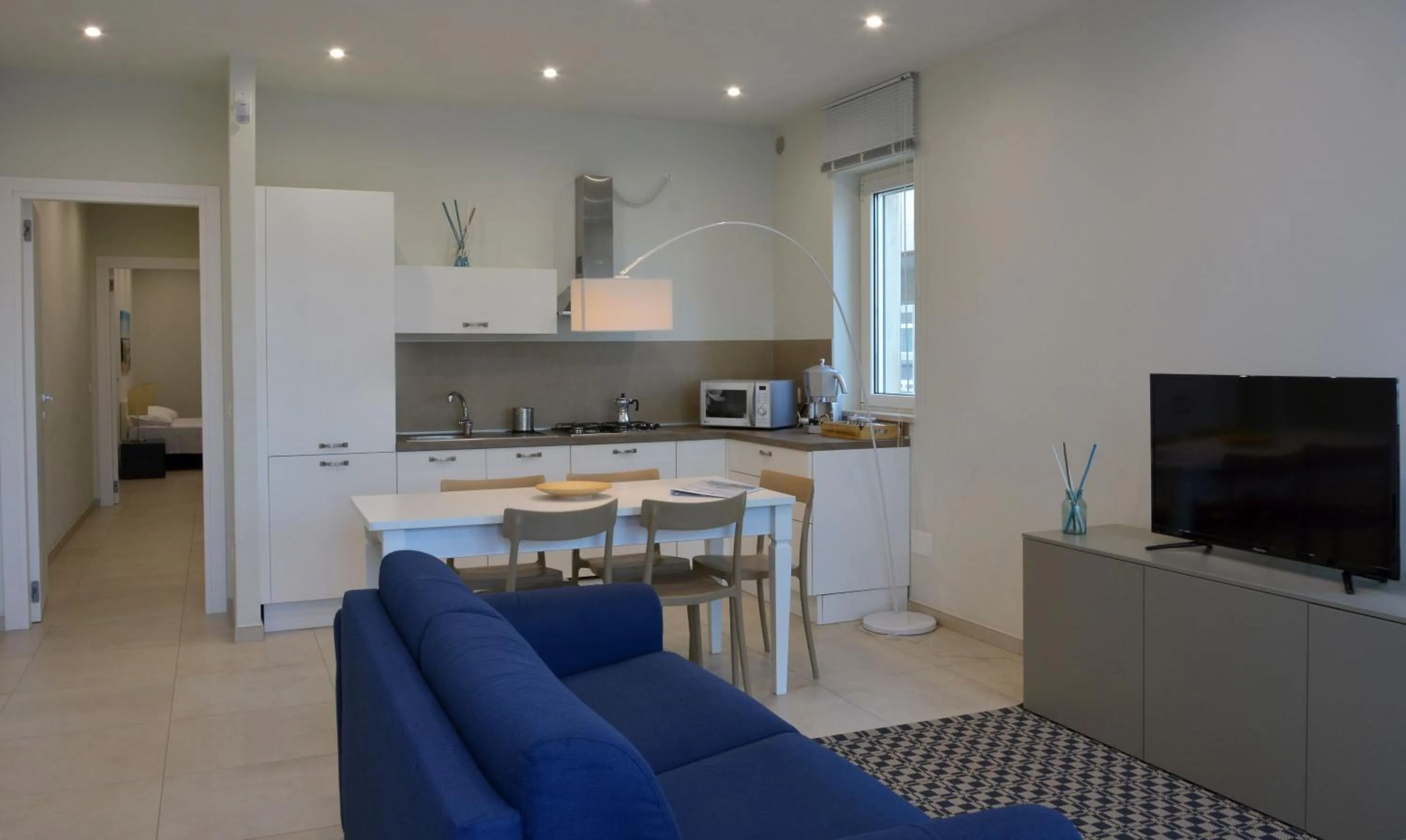 Kitchen or kitchenette in Vilu Suite Mare