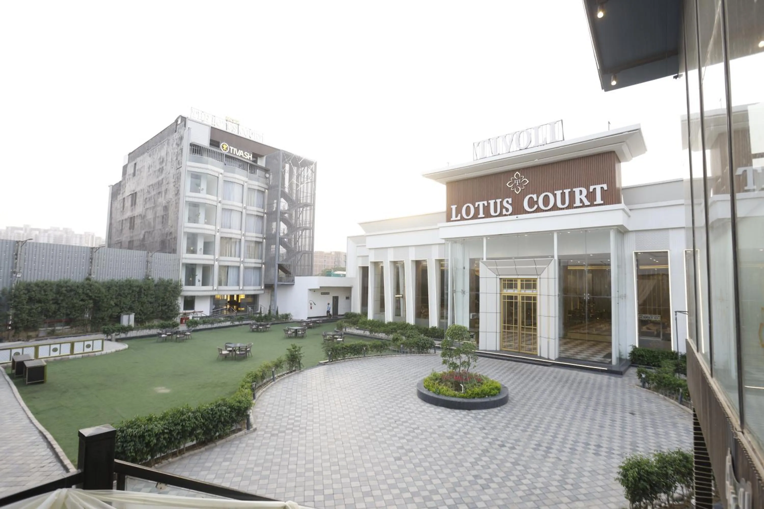 The Hoften Lotus Court, Noida