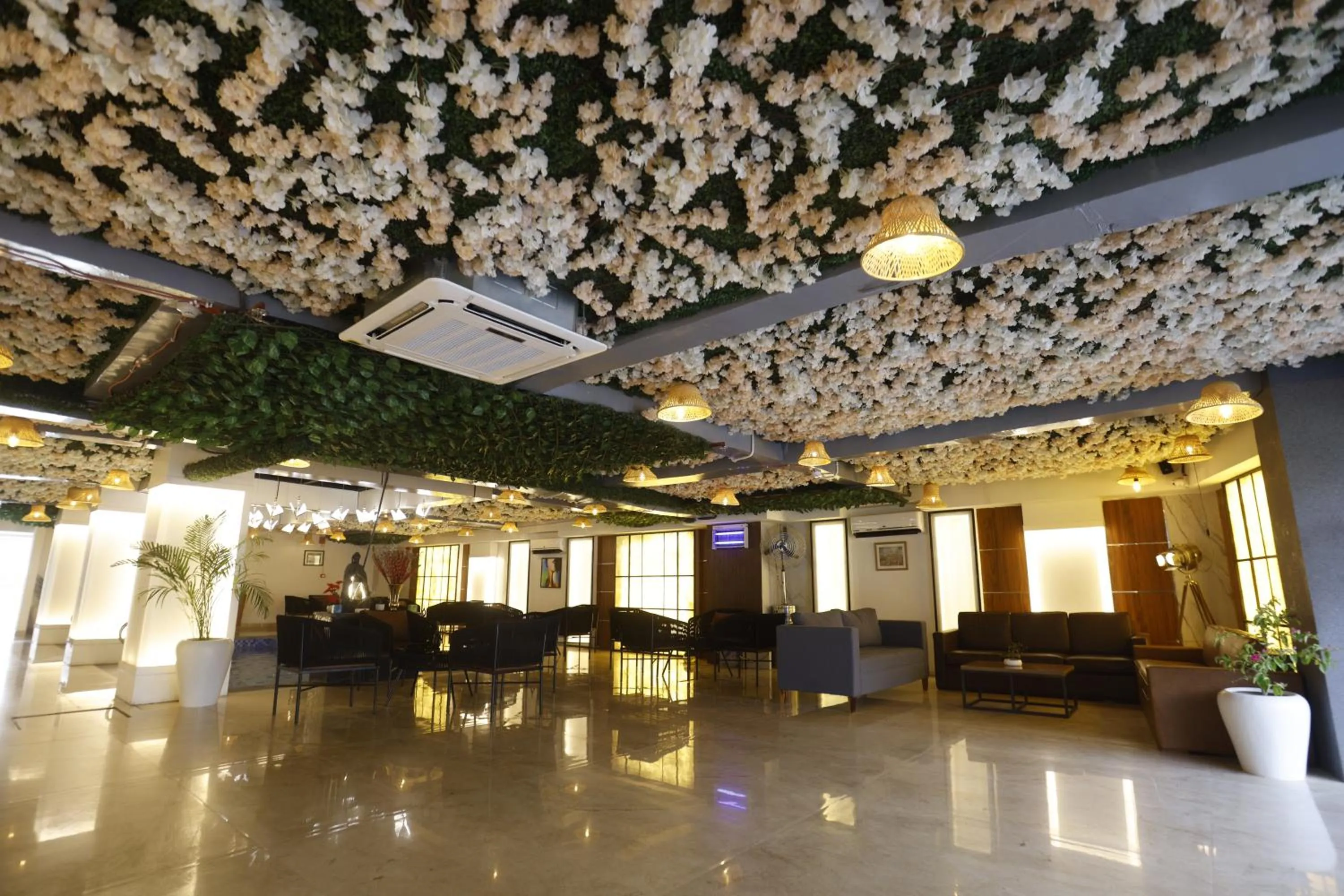 The Hoften Lotus Court, Noida