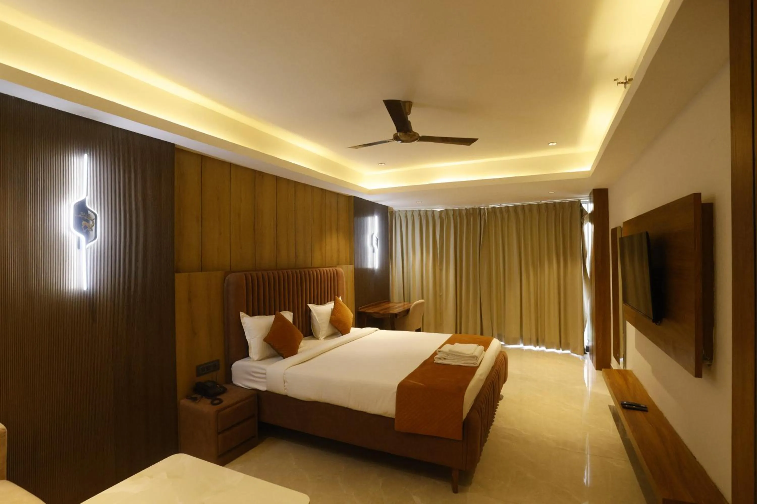 The Hoften Lotus Court, Noida