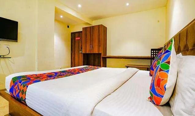 Bed in Hotel Chaitanya Executive