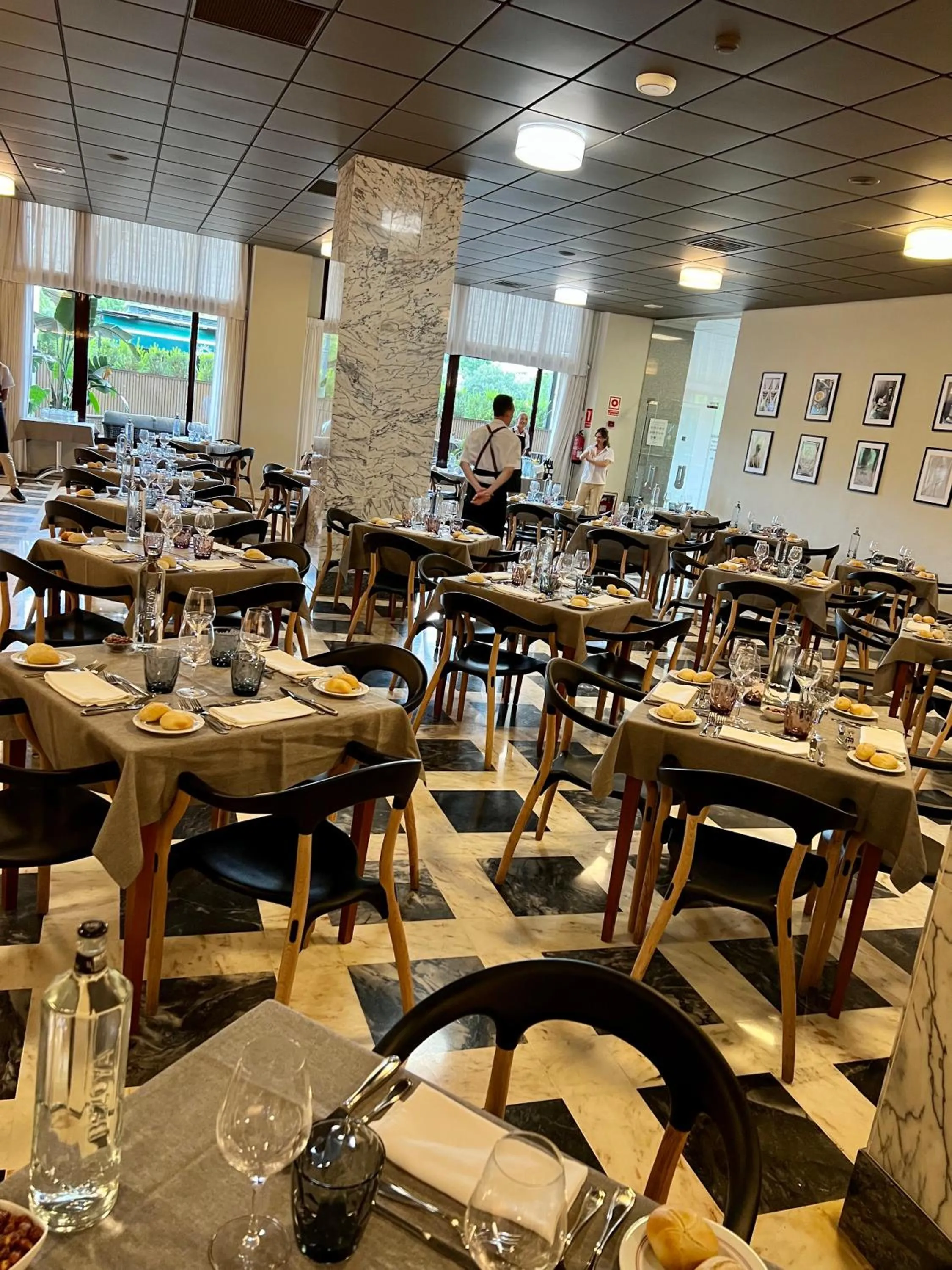 Restaurant/places to eat in Hotel Turia Valencia