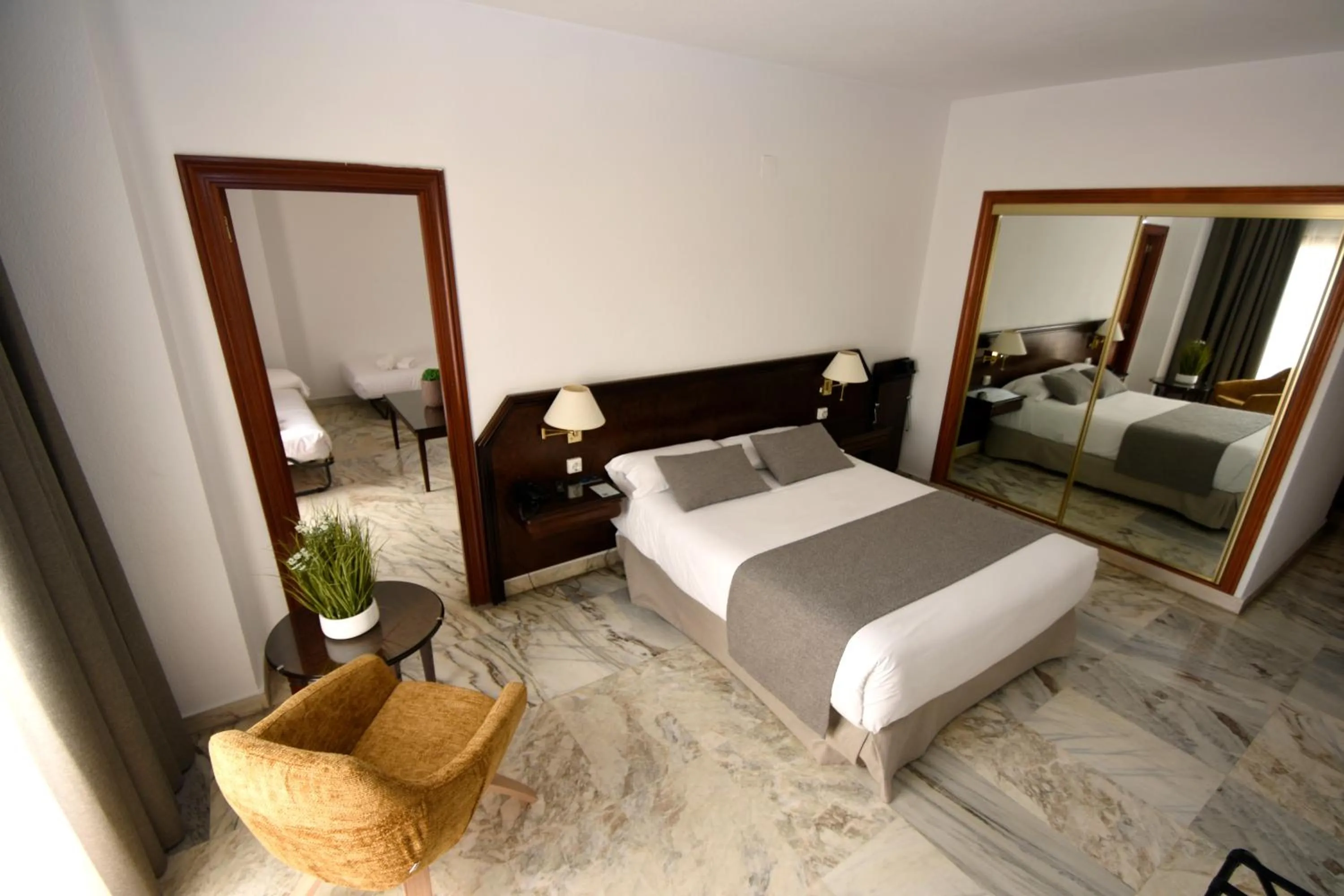 Bed in Hotel Turia Valencia