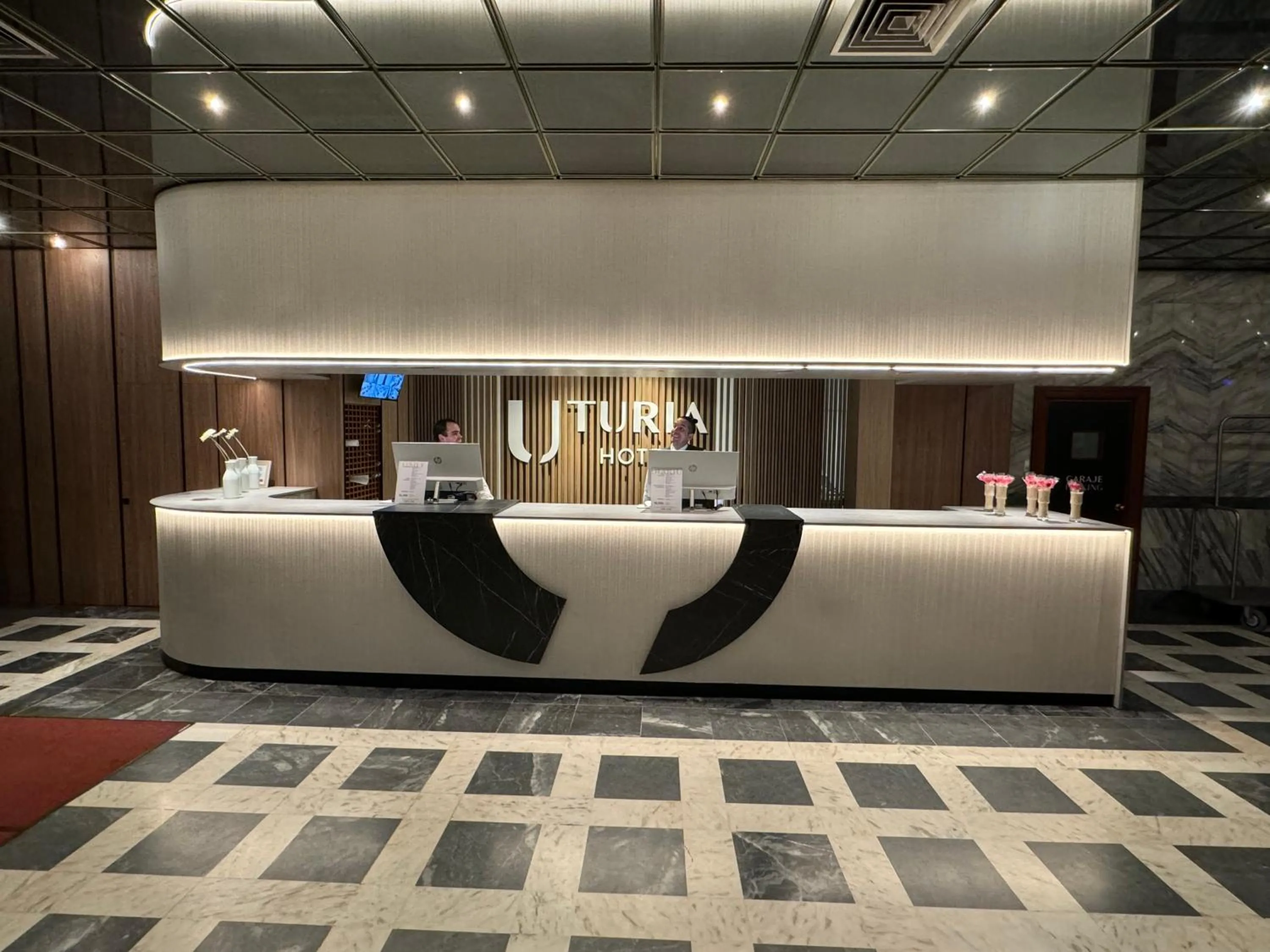 Lobby or reception in Hotel Turia Valencia