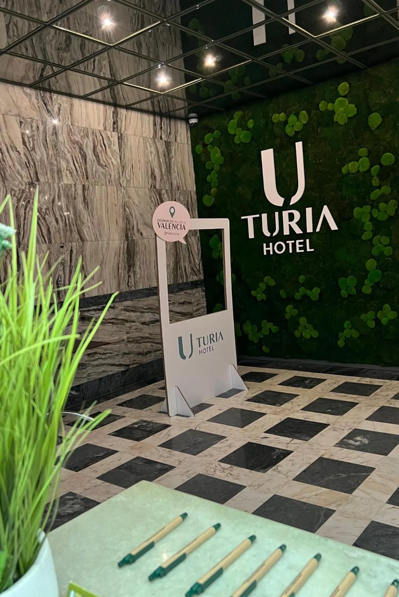 Lobby or reception in Hotel Turia Valencia