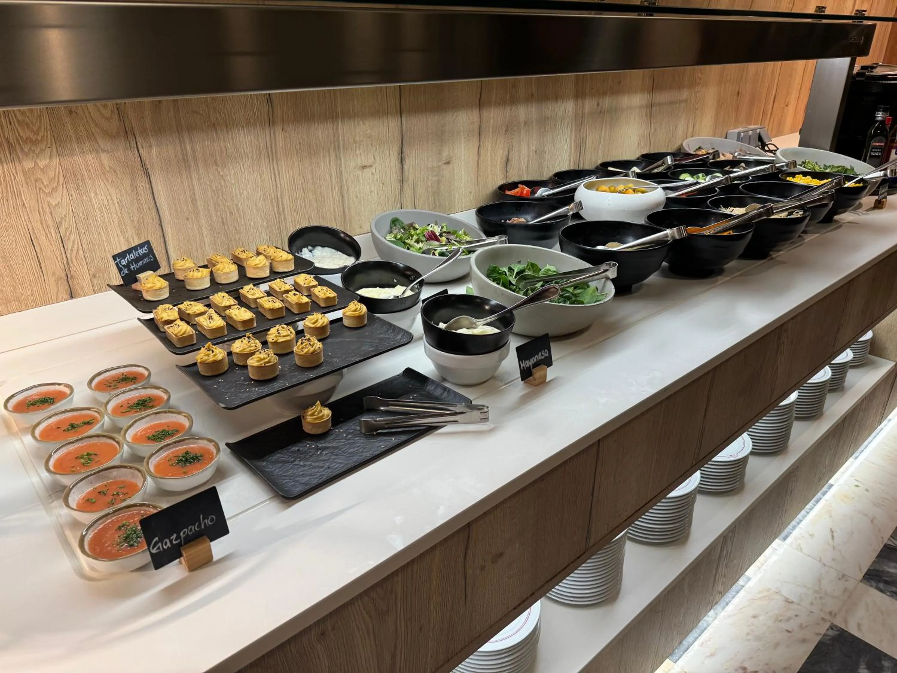 Food and drinks in Hotel Turia Valencia