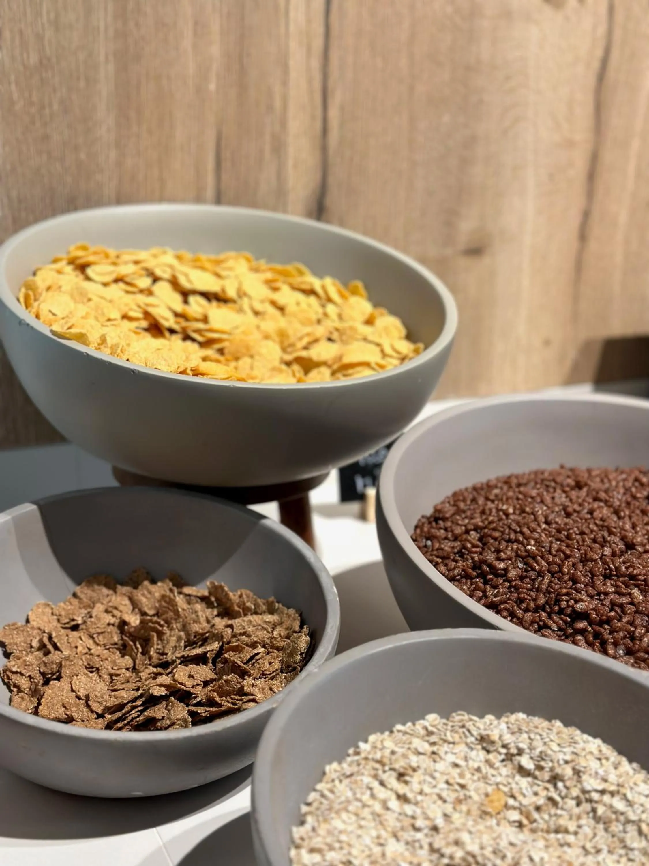 Food and drinks in Hotel Turia Valencia