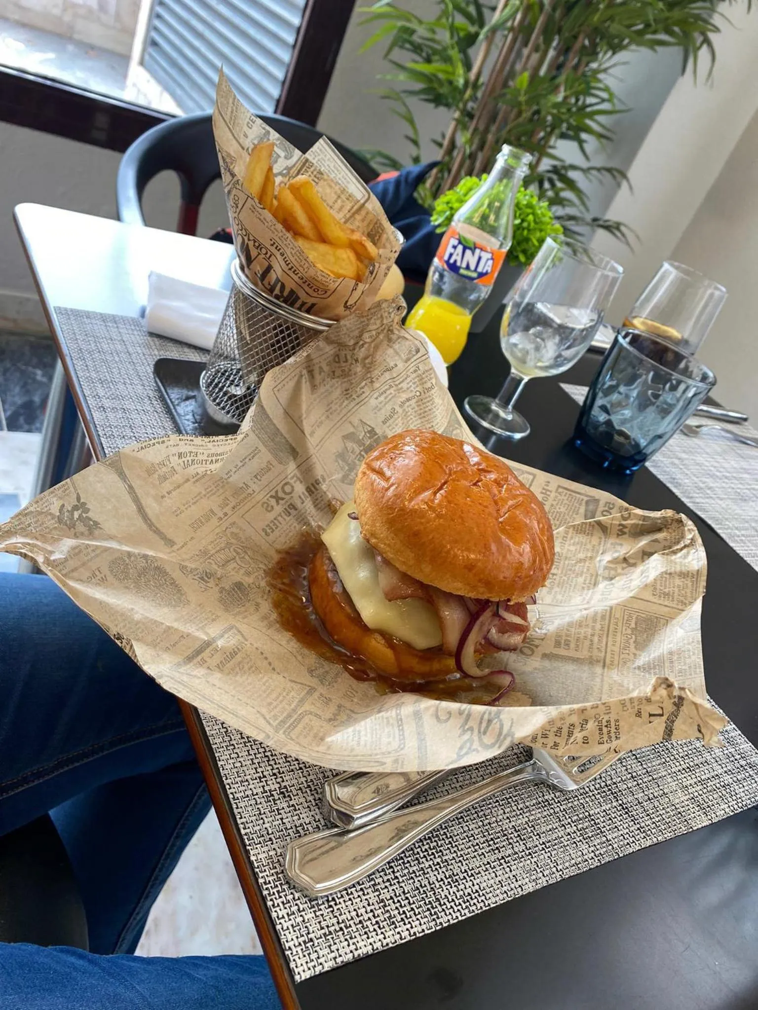 Restaurant/places to eat in Hotel Turia Valencia