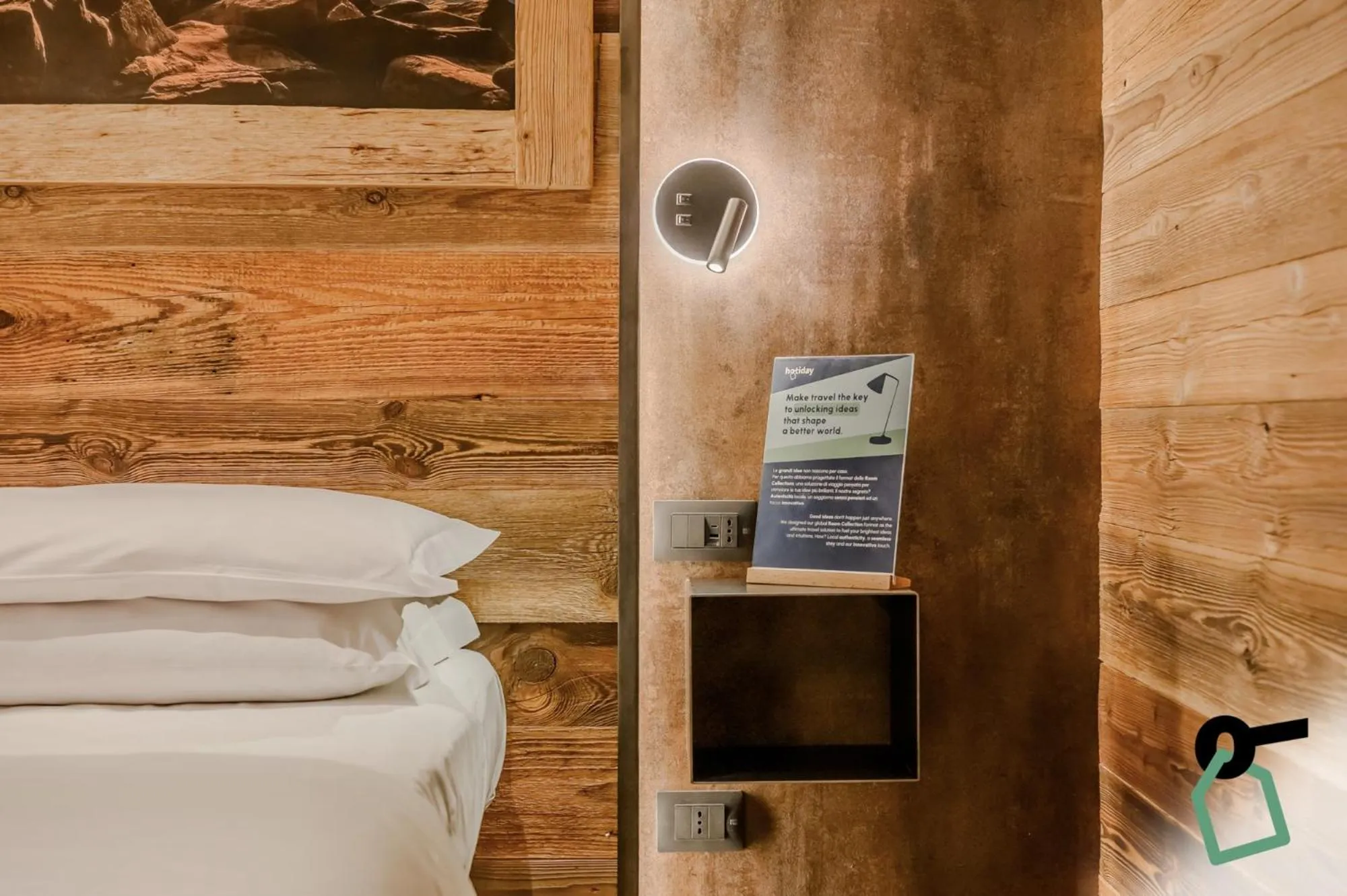 Bed in Hotiday Sauze Centro