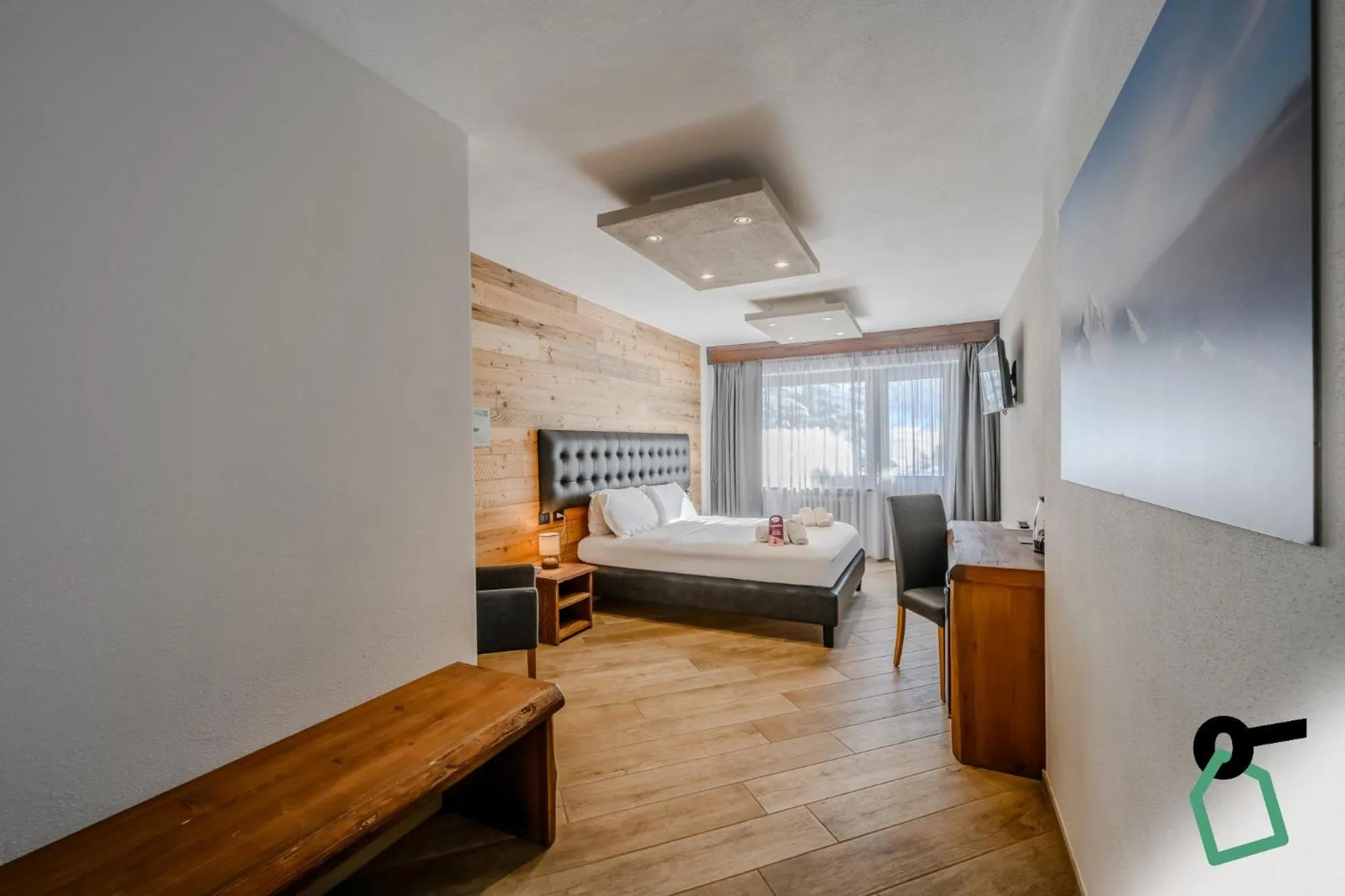 Photo of the whole room, Bed in Hotiday Sestriere Ski Run