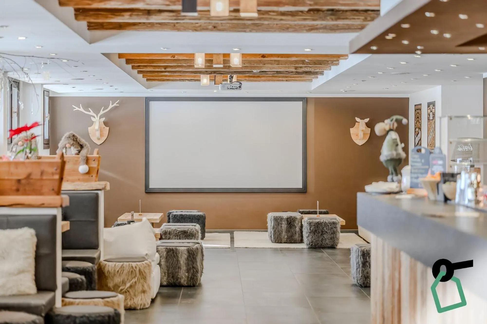 Lobby or reception in Hotiday Sestriere Ski Run