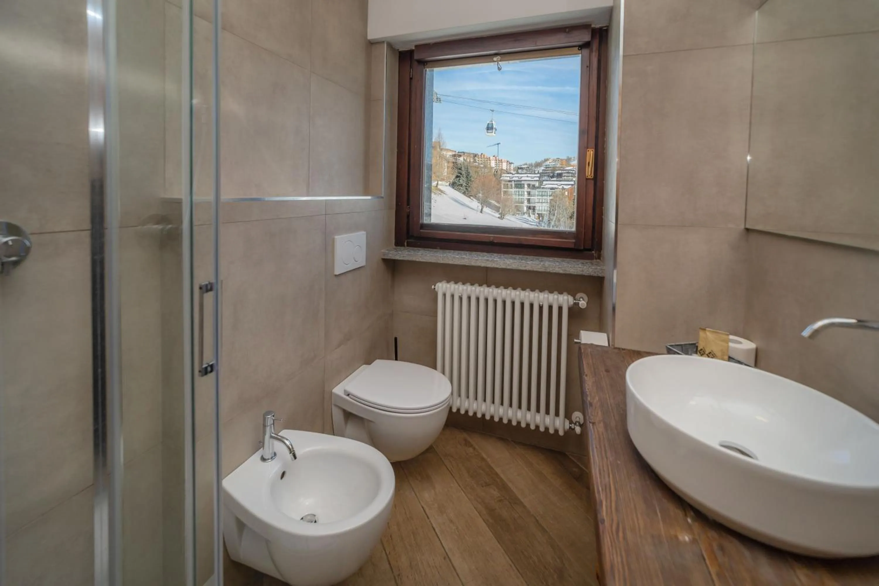 Bathroom in Hotiday Sestriere Ski Run