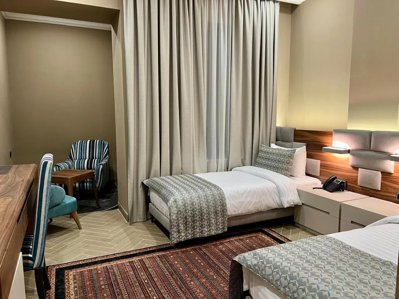 Photo of the whole room, Bed in Plaza Viktoria Hotel Yerevan