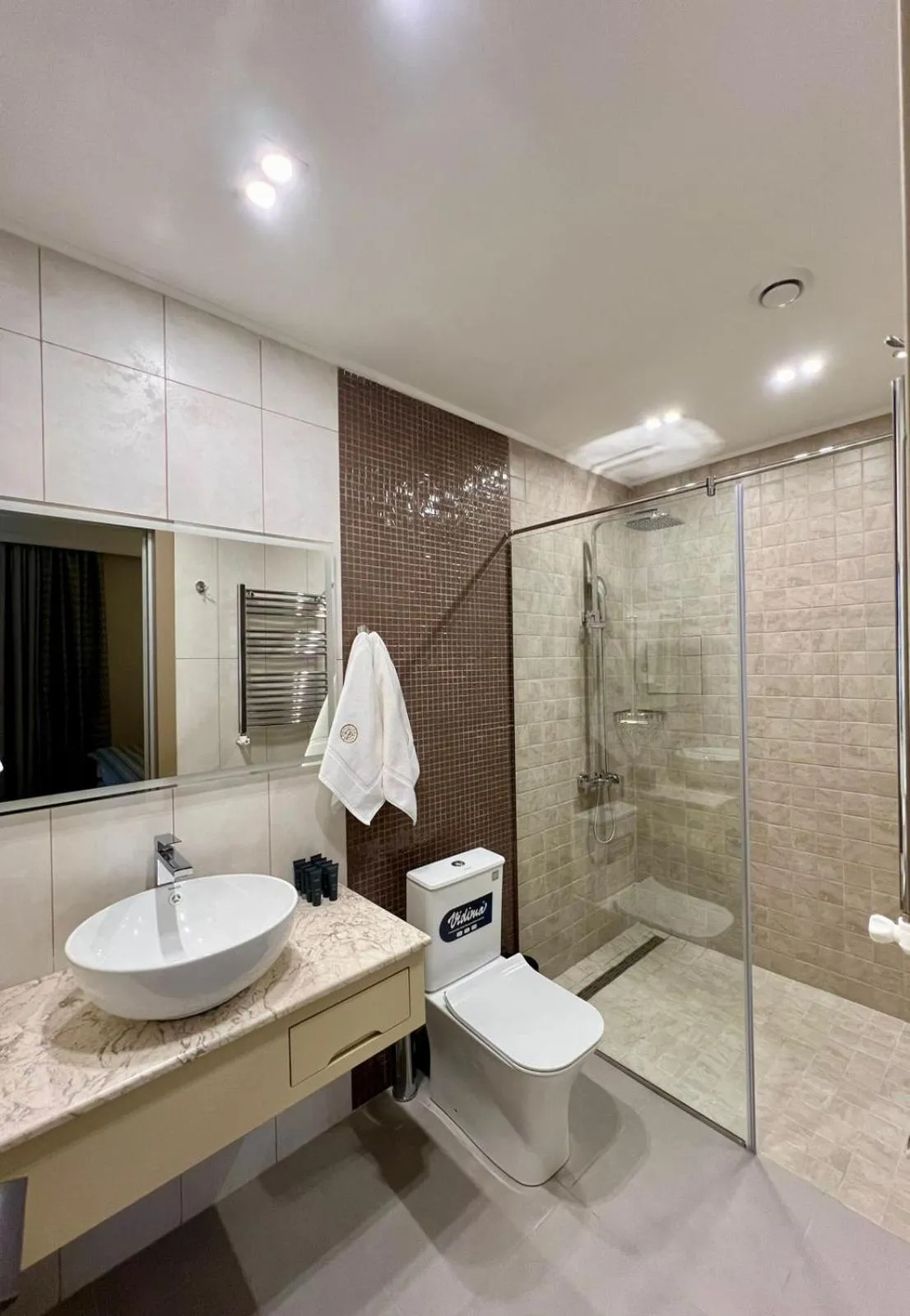 Bathroom in Plaza Viktoria Hotel Yerevan