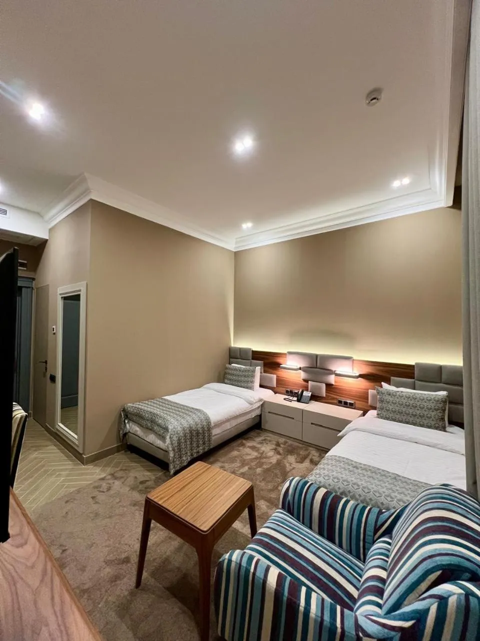 Photo of the whole room, Bed in Plaza Viktoria Hotel Yerevan