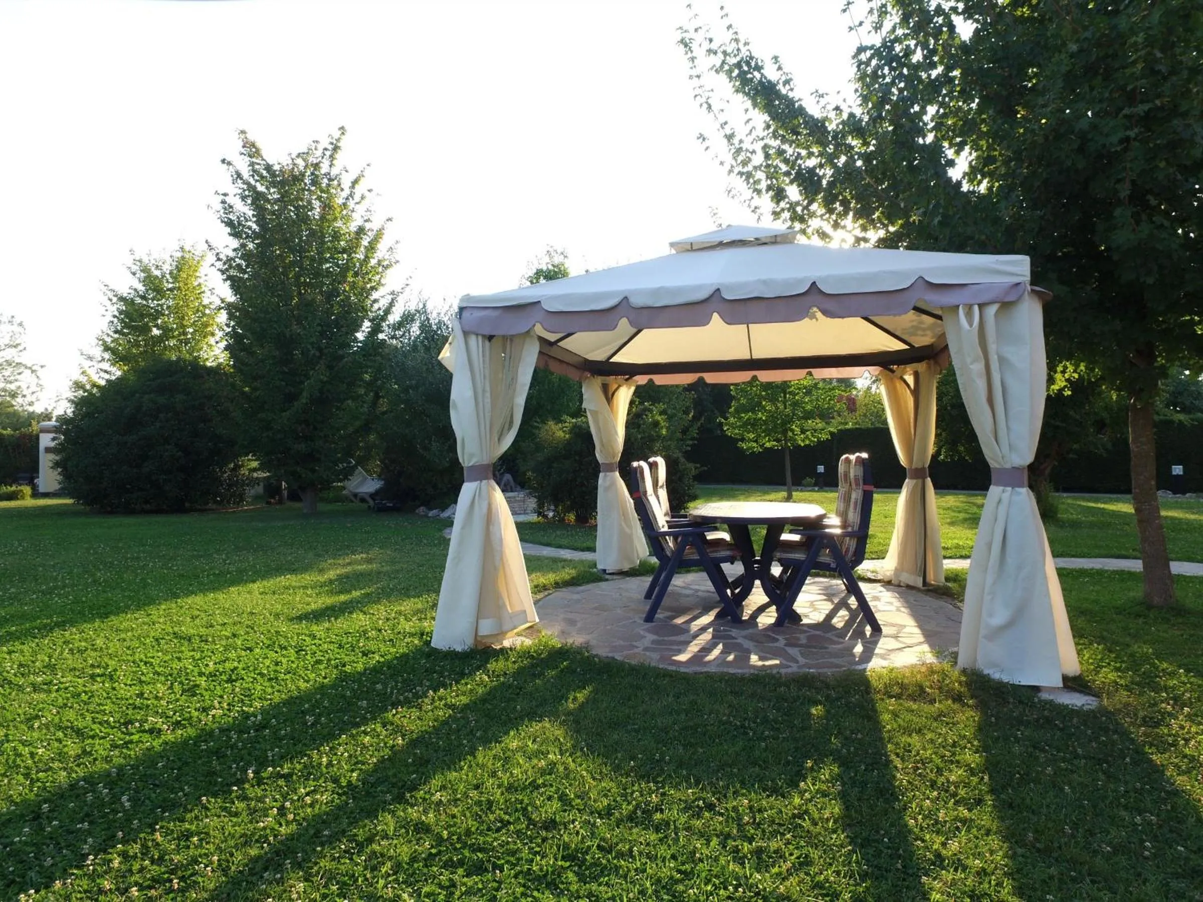 Garden in B&B Melograno MC