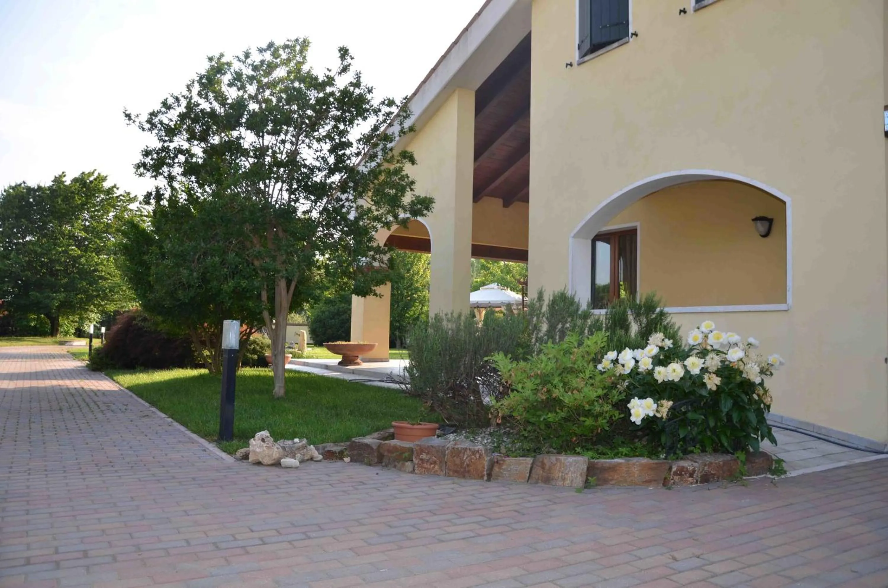 Property building in B&B Melograno MC