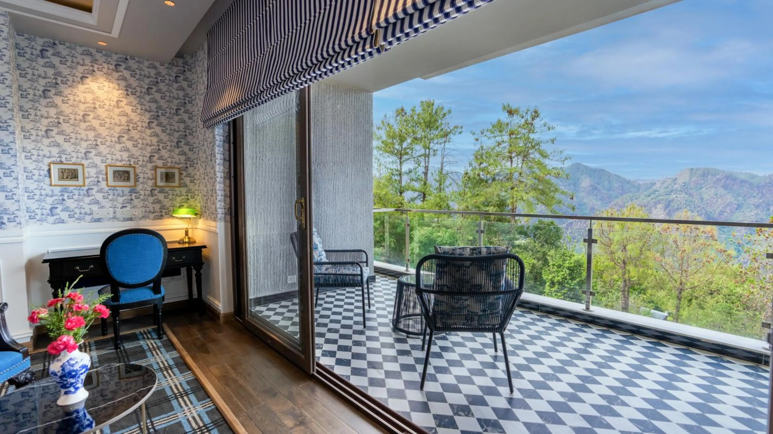 Seating area in The Manor Sports and Wellness Hotel