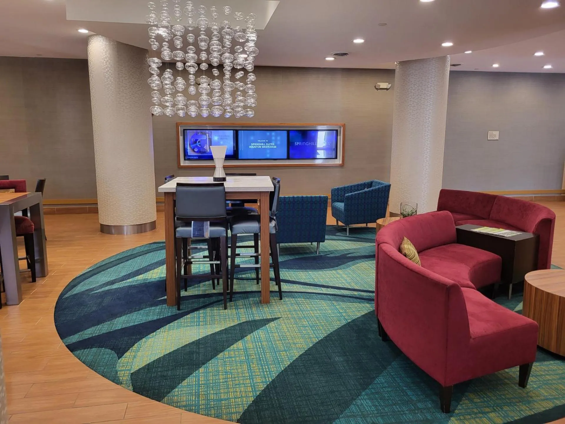 Communal lounge/ TV room in SpringHill Suites by Marriott Houston Westchase