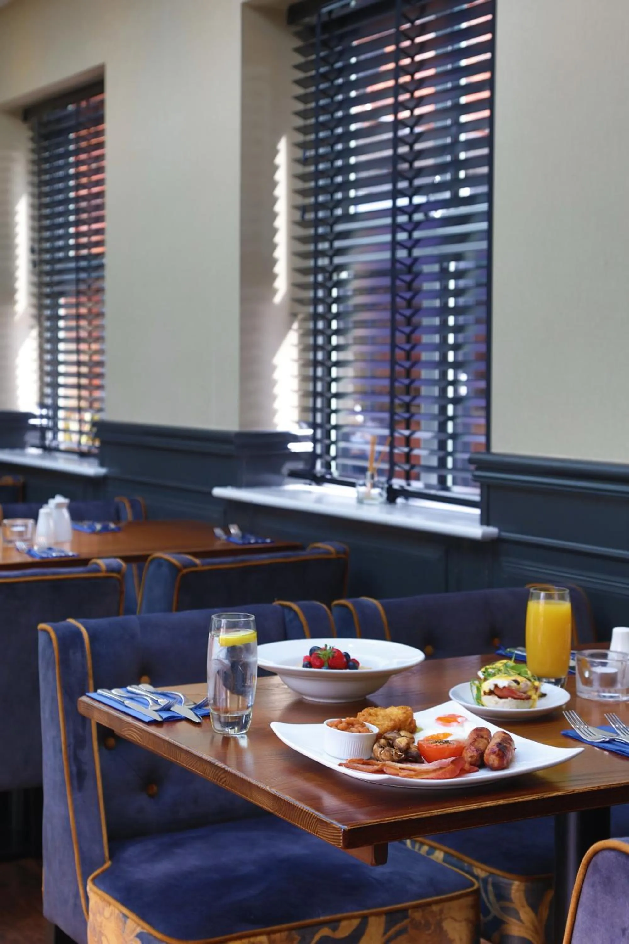 Breakfast in The Eccleston Hotel; BW Signature Collection
