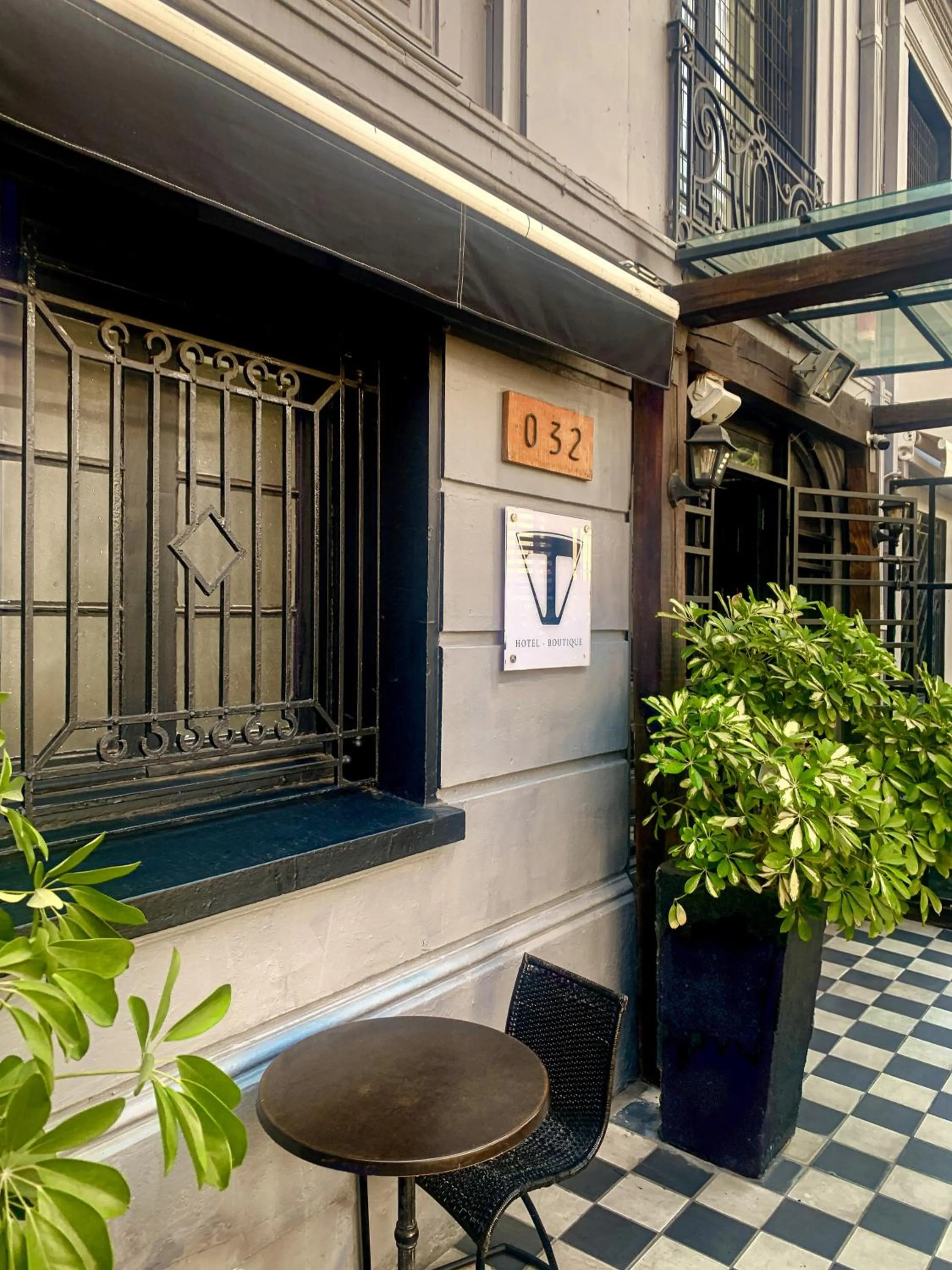 Day in Gran Hotel Bellavista