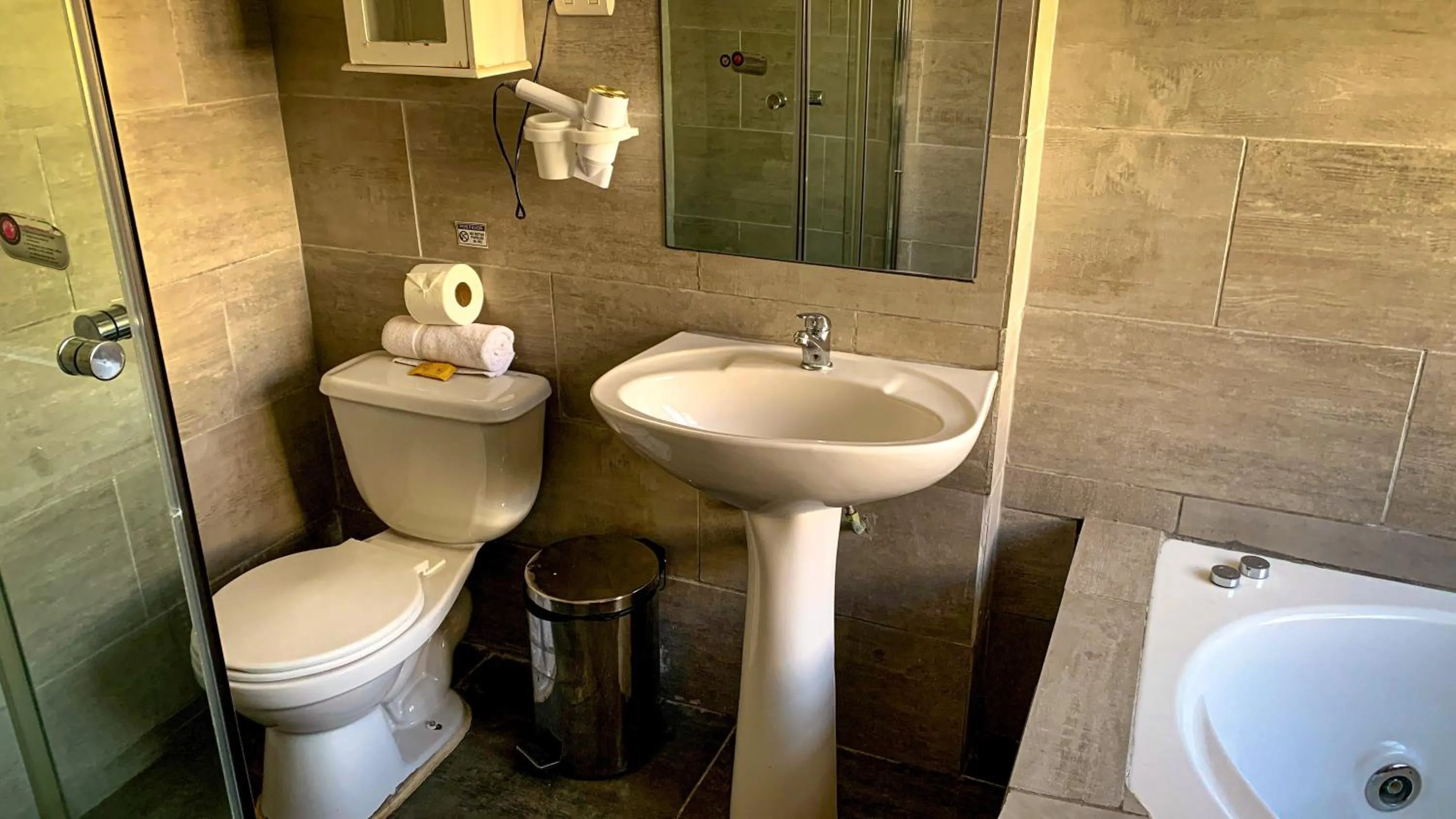 Toilet in Gran Hotel Bellavista