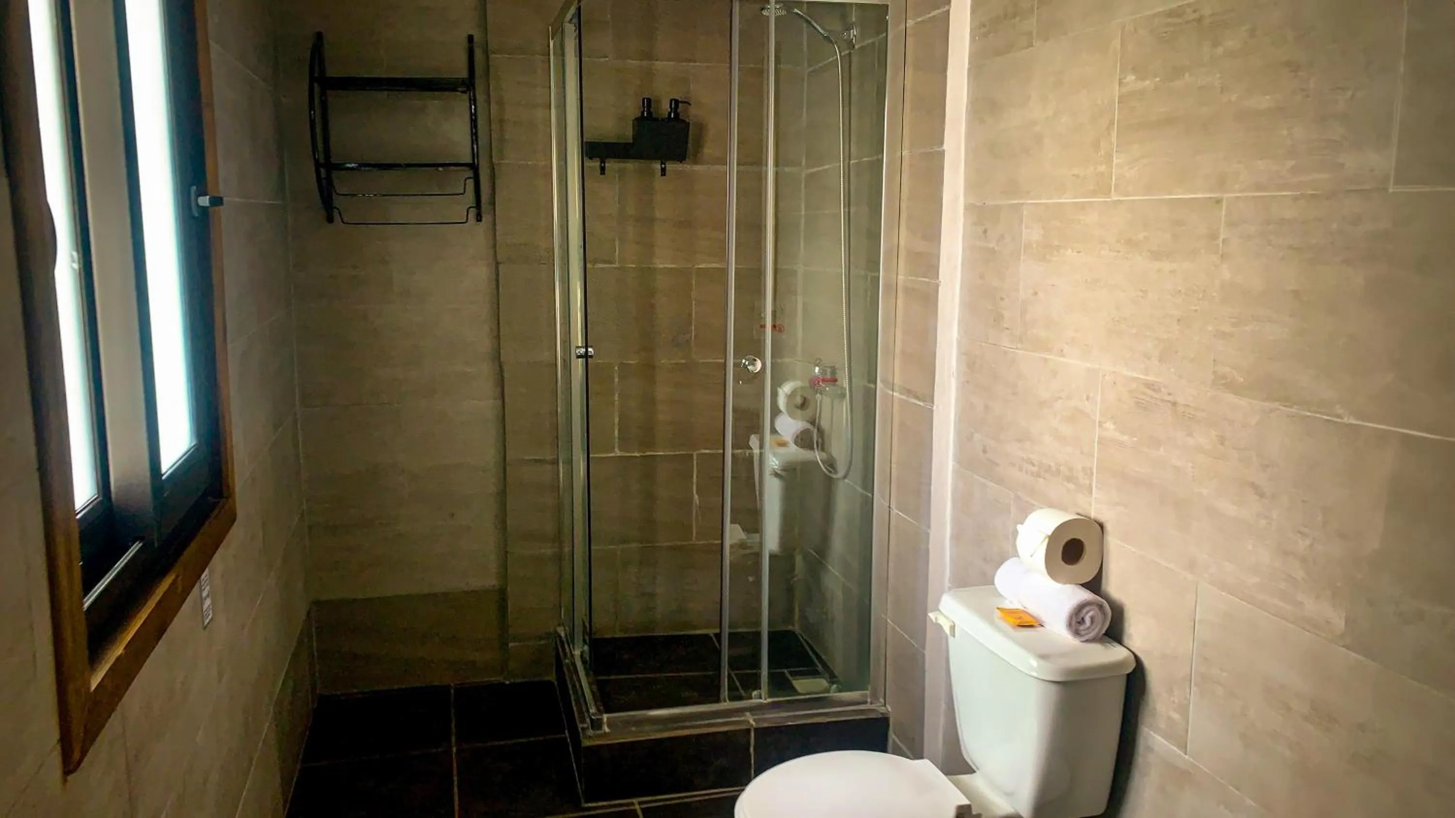 Shower in Gran Hotel Bellavista