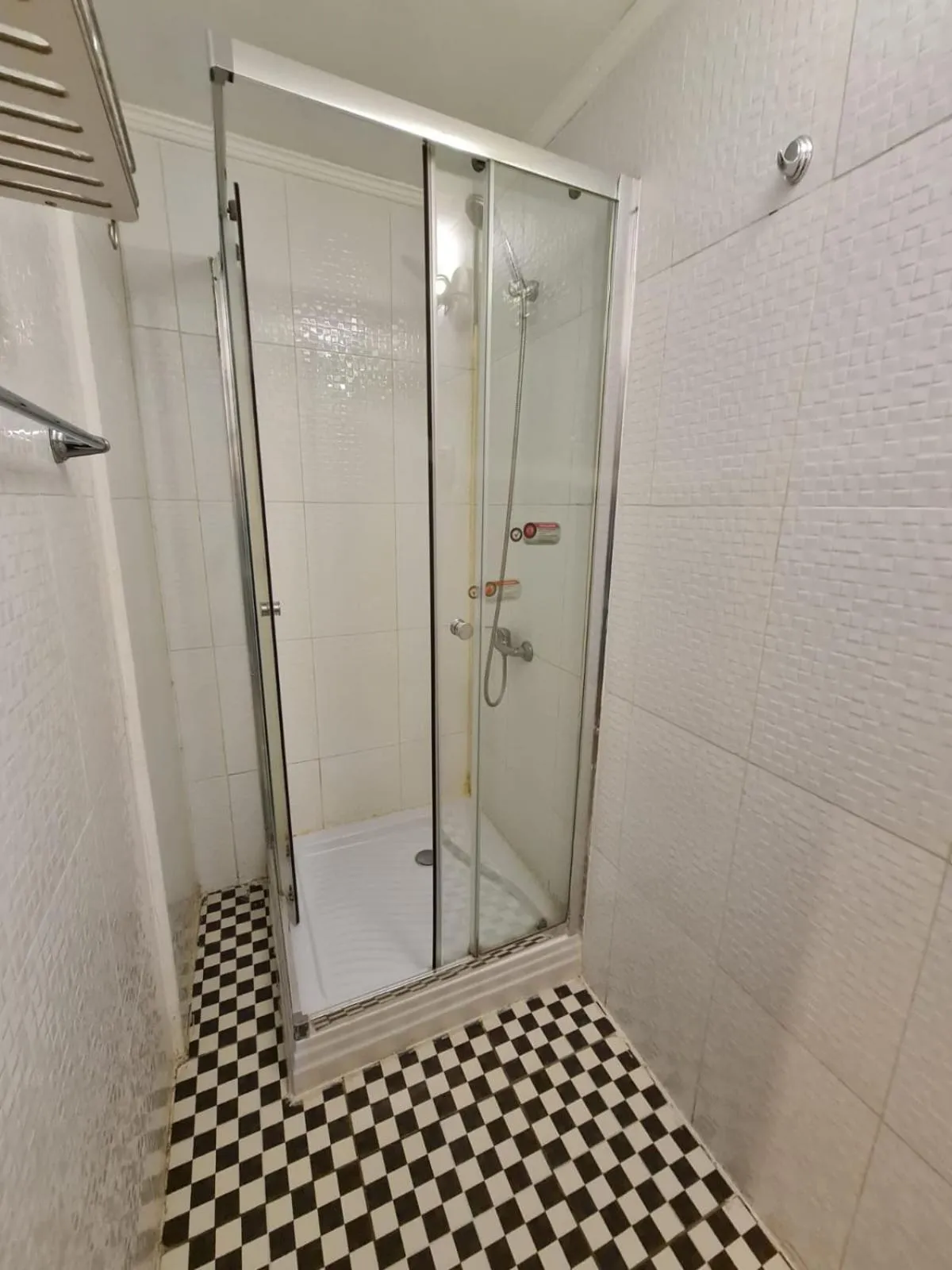 Shower in Gran Hotel Bellavista