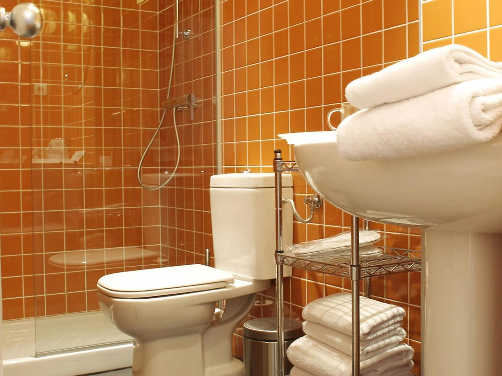 Bathroom in Sixties Ramblas