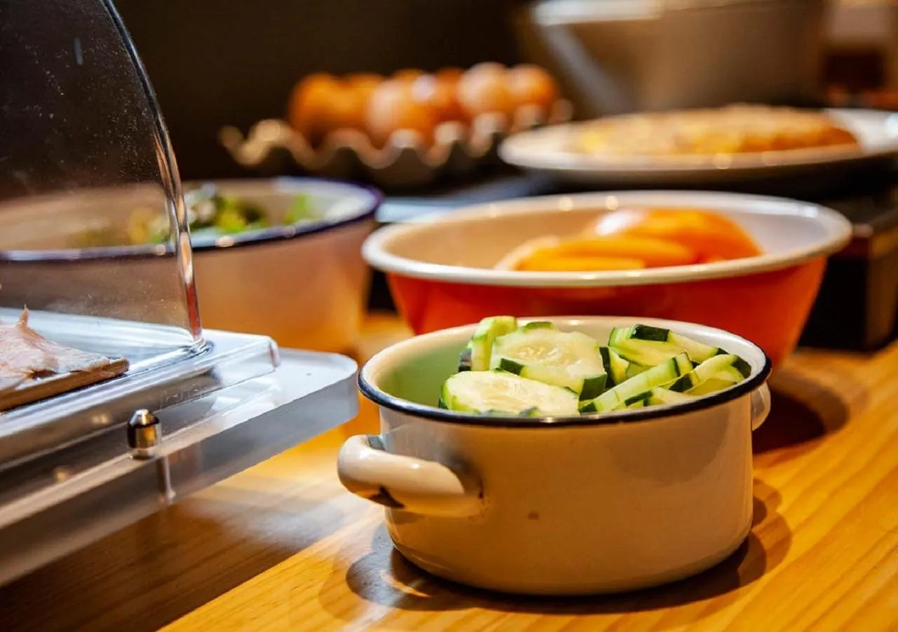 Buffet breakfast in Sixties Ramblas