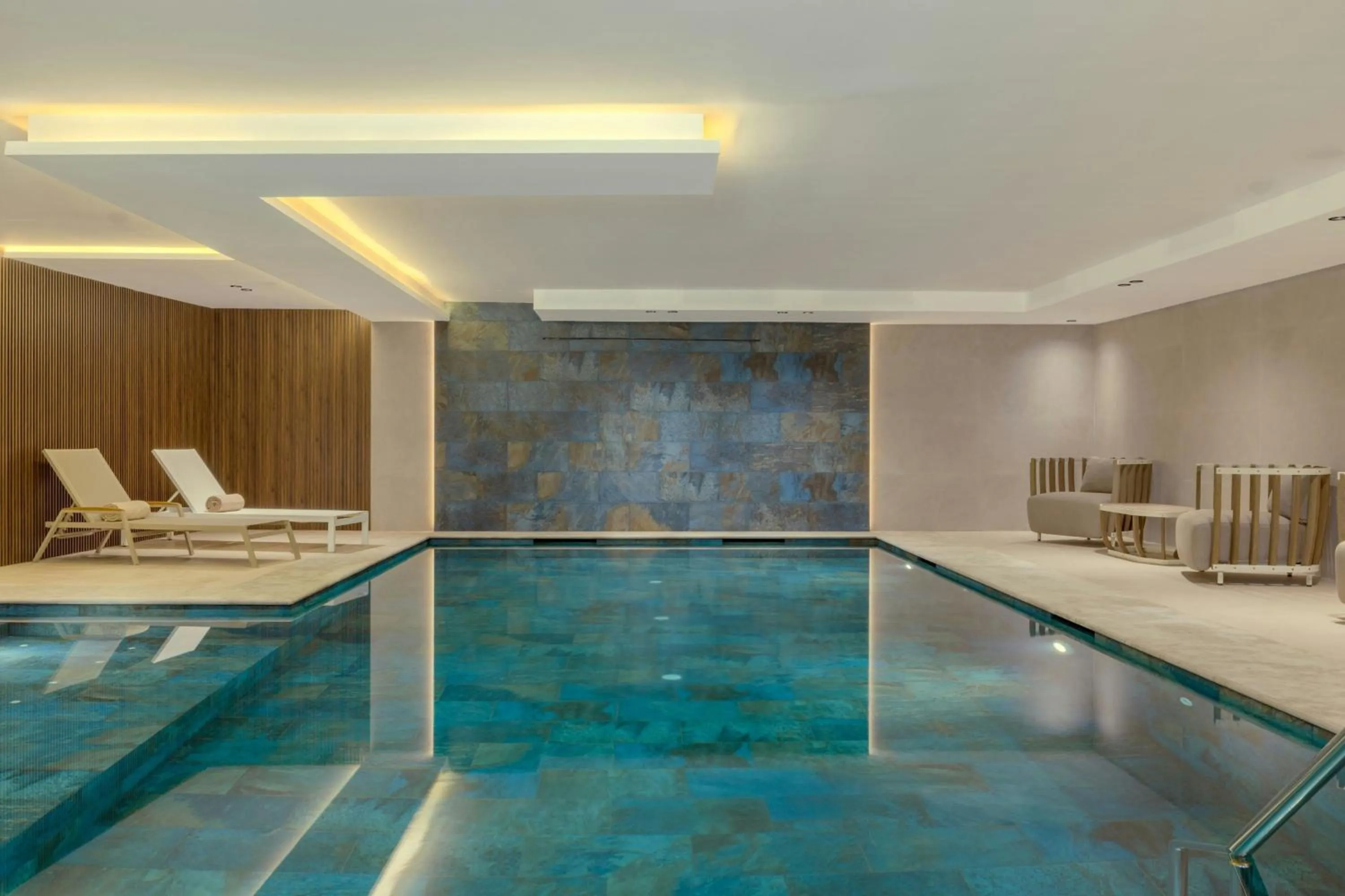 Swimming pool in Le Meridien Casablanca