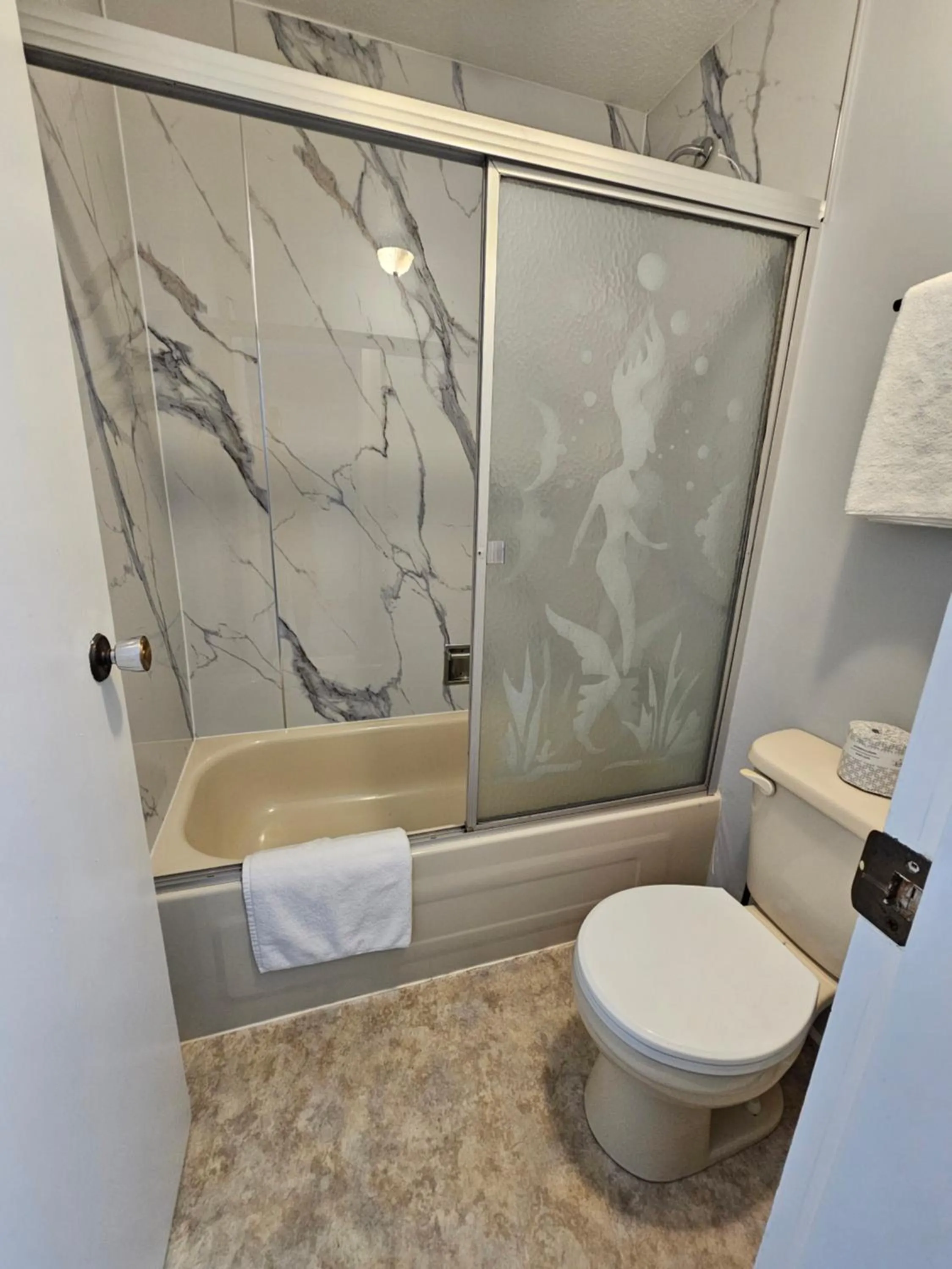 Arrowhead Inn by Baaman's