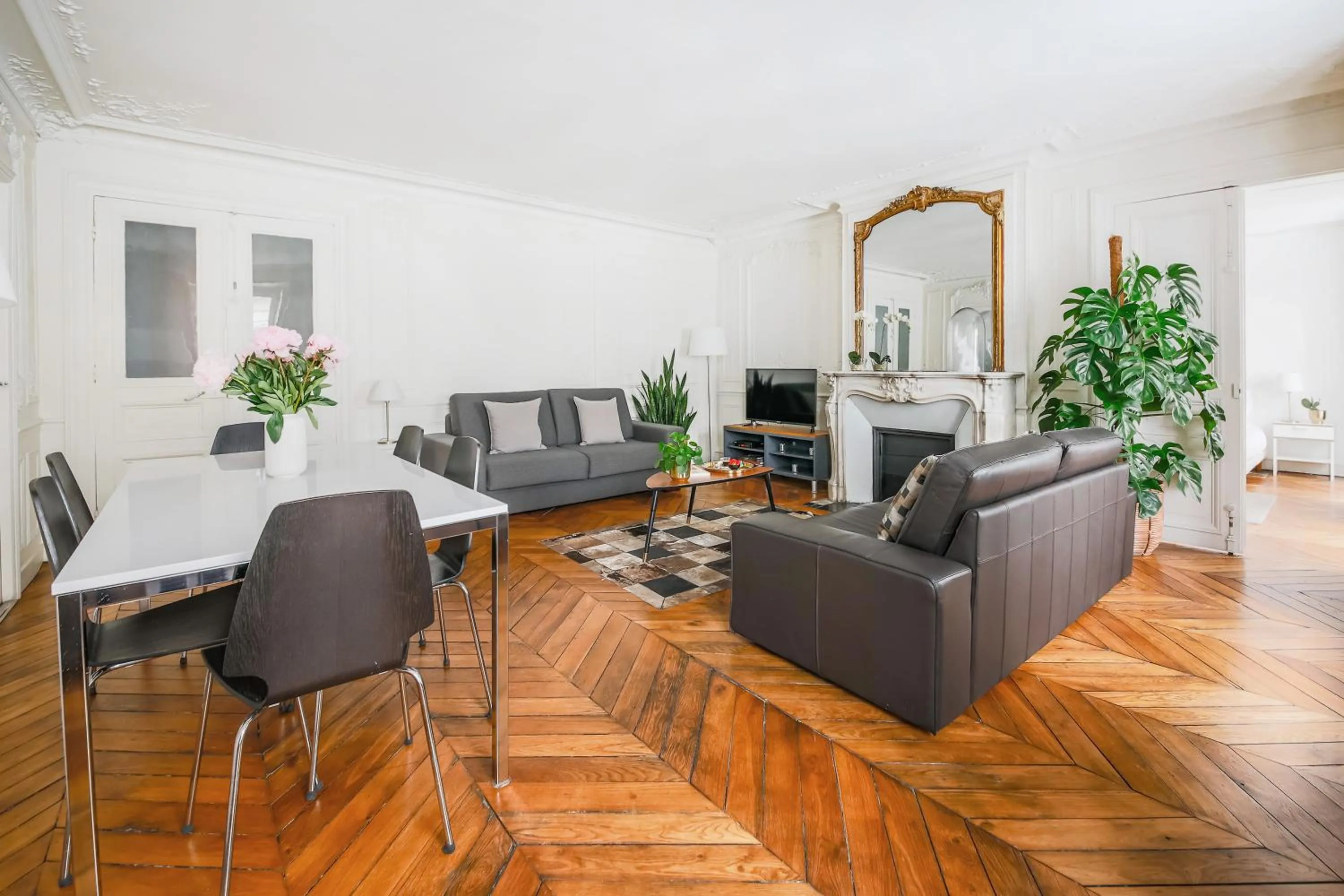 Living room in Appartements Bergère