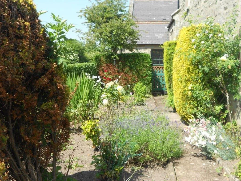 Garden in The Old School House Mordington