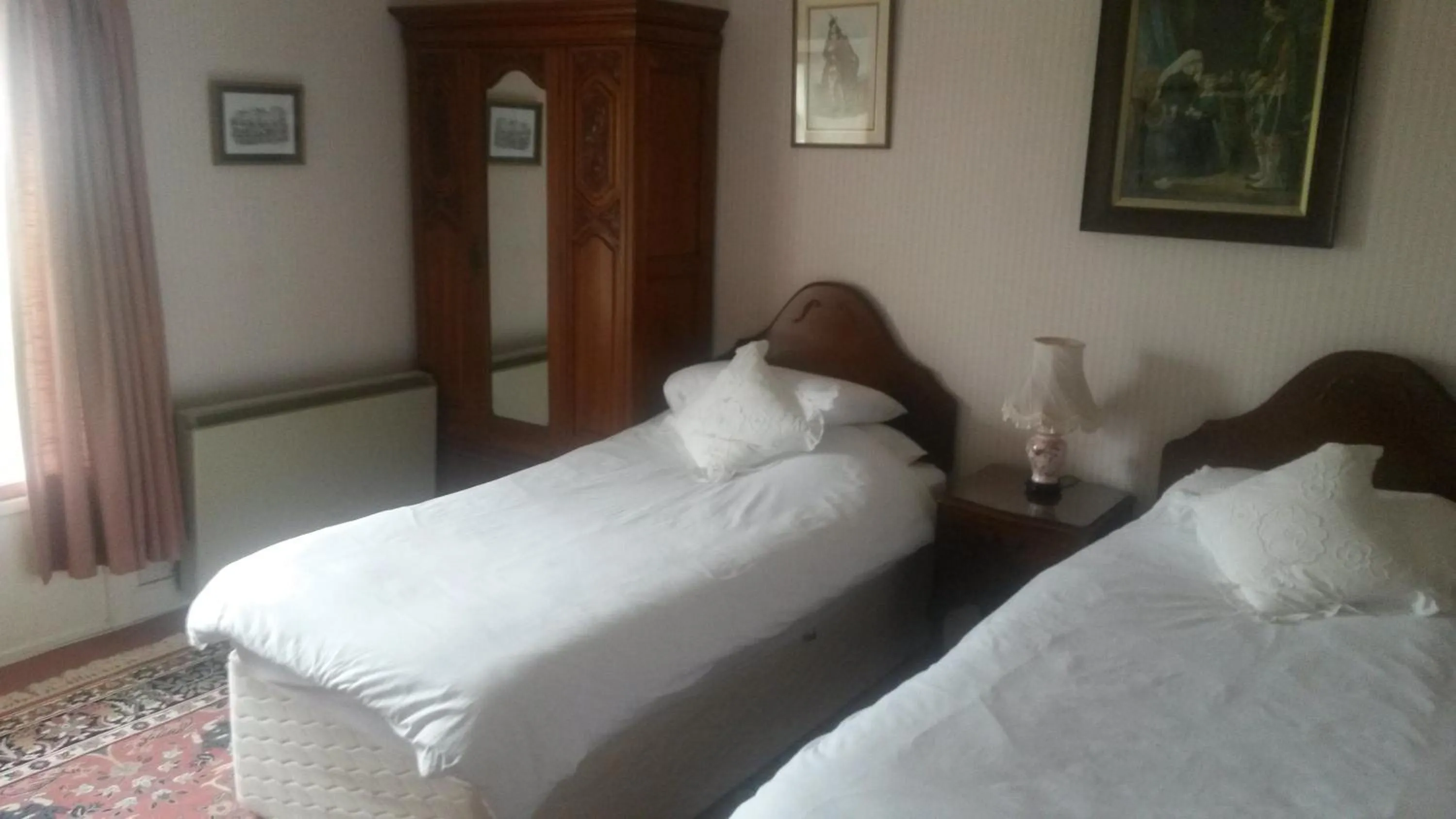Bed in The Old School House Mordington